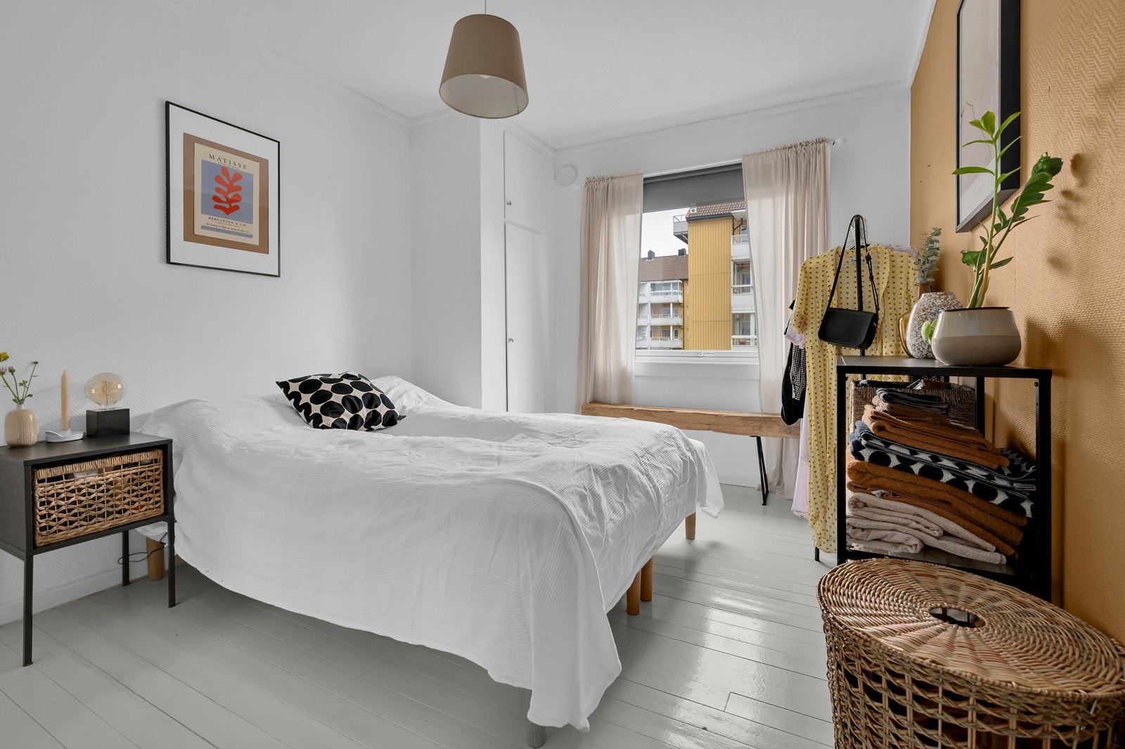 Romslig soverom Galleribilde