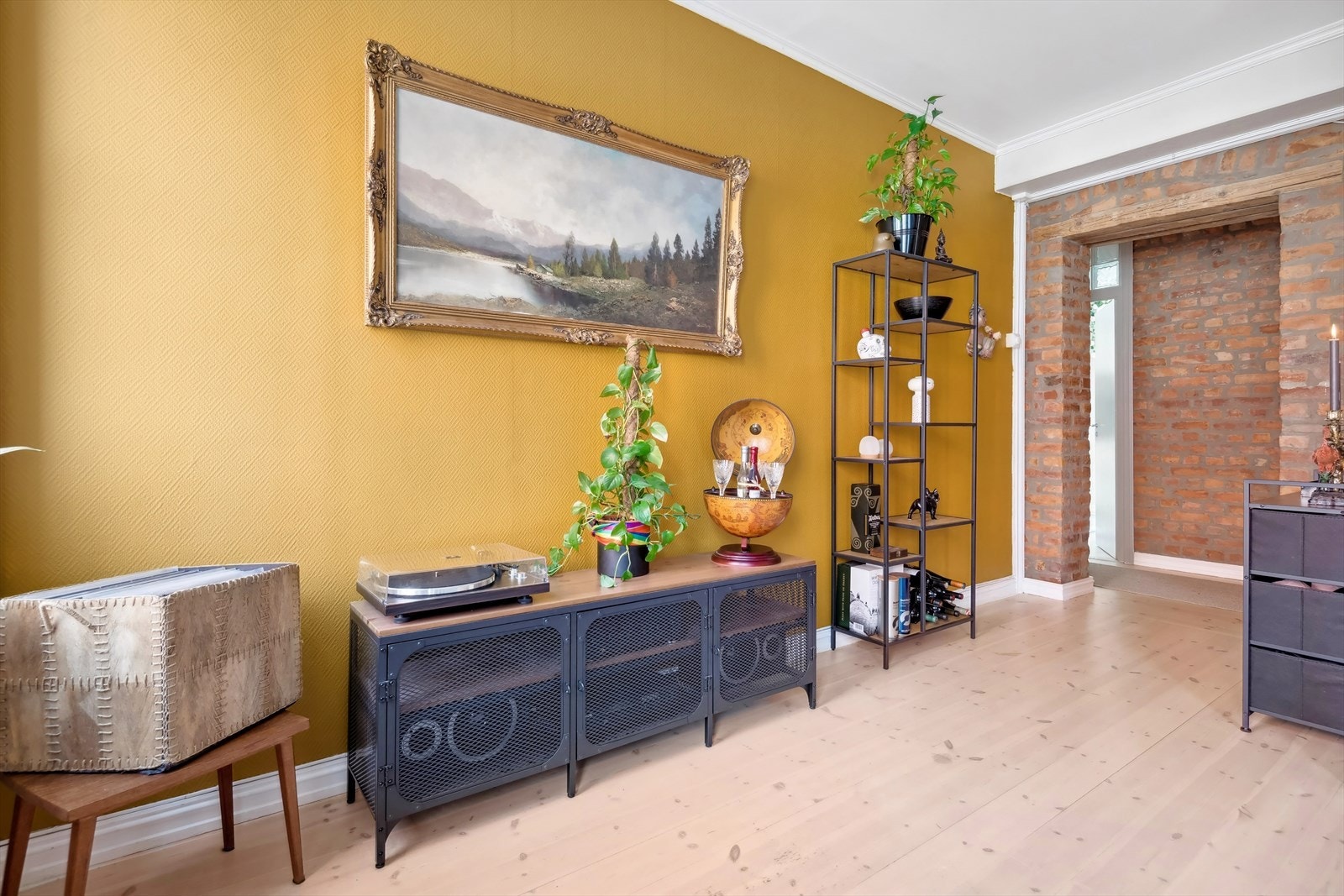 Her bor du i et populært område med kort avstand til det meste Oslo har å tilby innen kultur, restauranter, utesteder og parker. Galleribilde