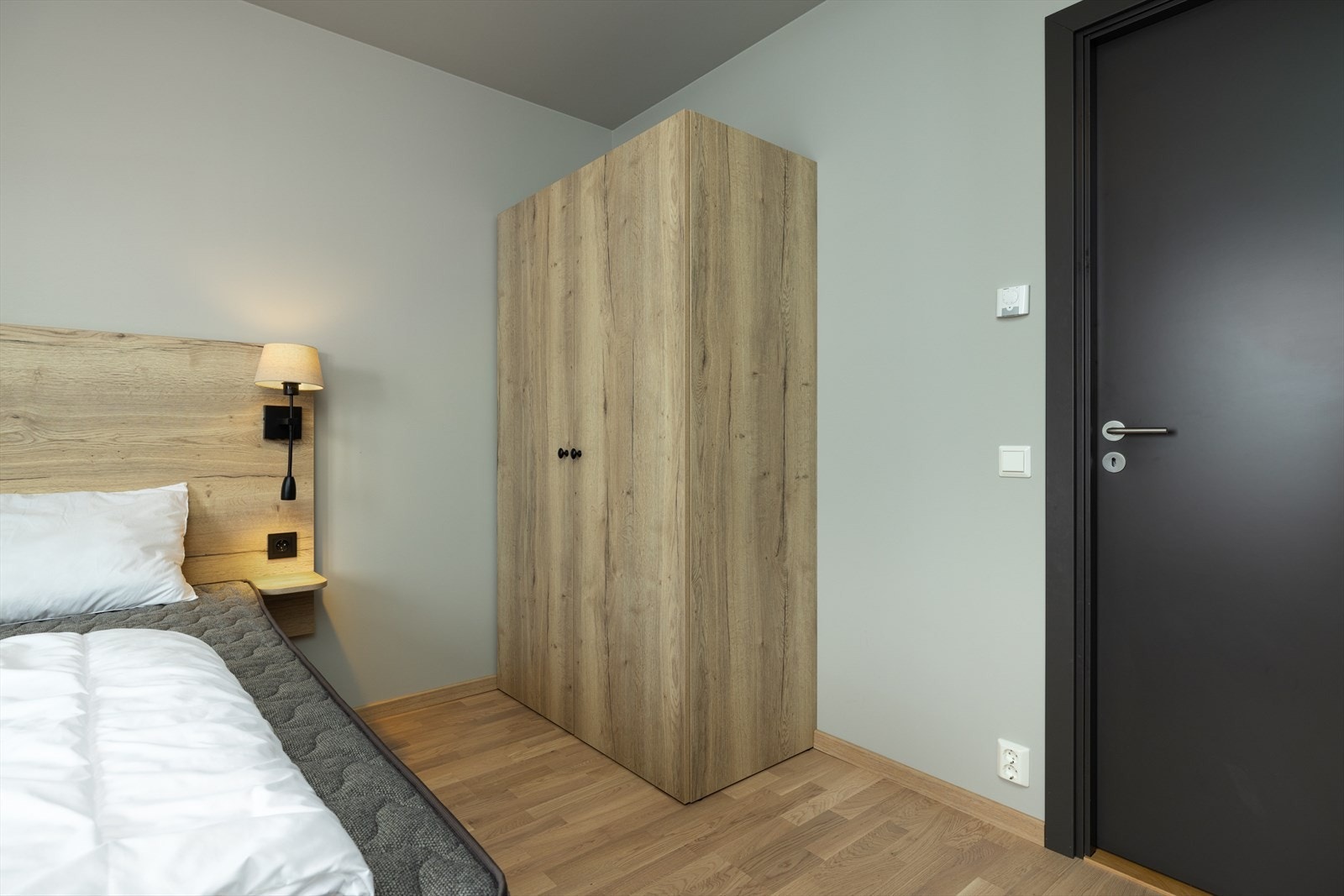 Hovedsoverommet har integrert garderobeskap. Galleribilde