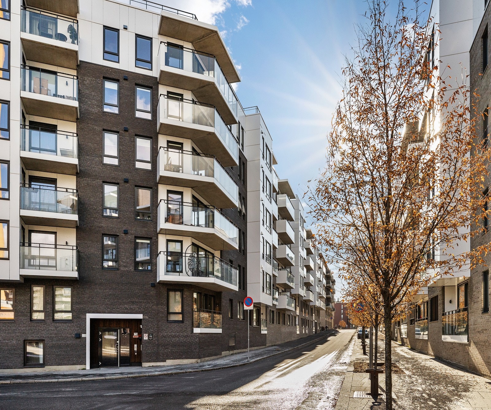 Inngangsparti | Velkommen til en hyggelig visning! Galleribilde