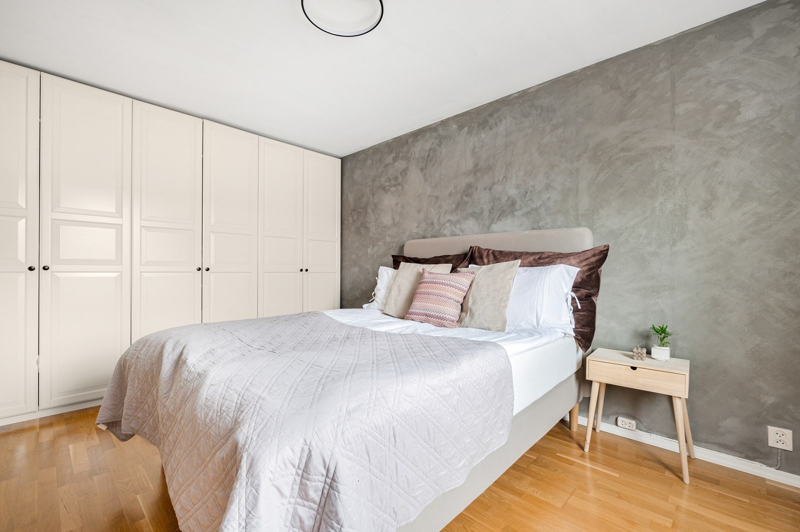 Lekre farger og god plass. Galleribilde