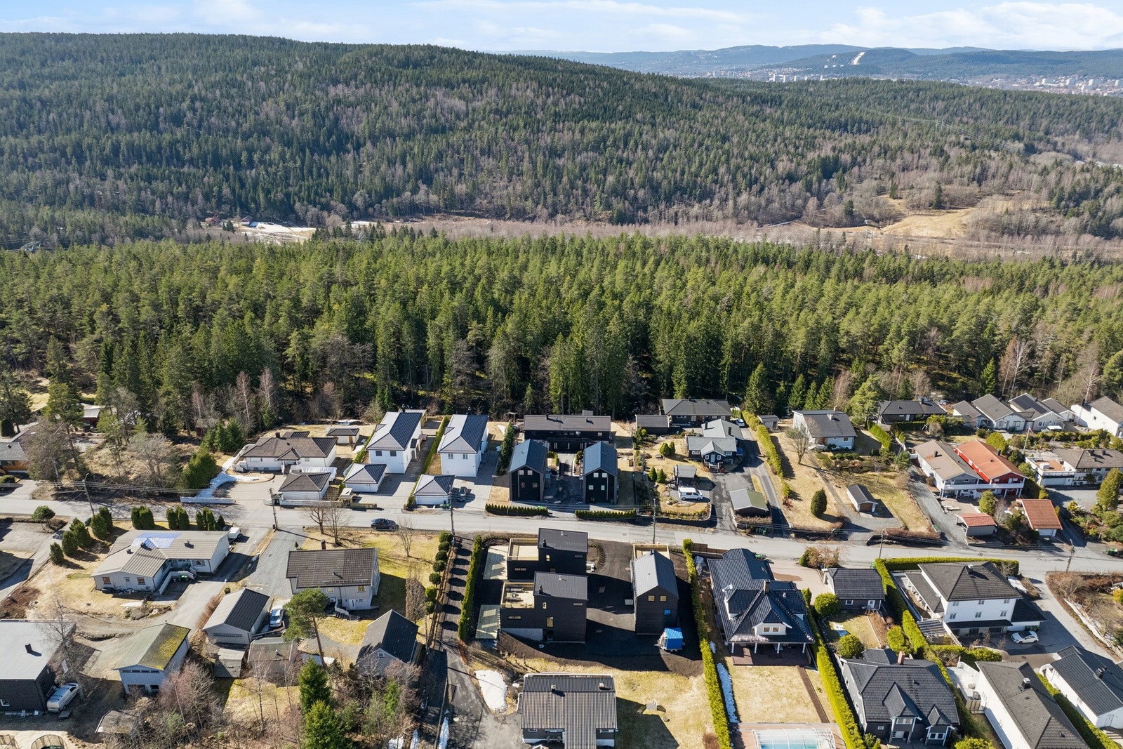 Svært attraktivt og hyggelig boområde - perfekt for barnefamilien. Galleribilde