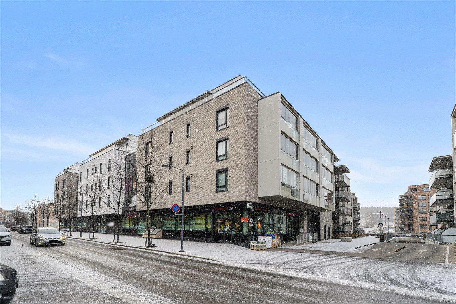 Sentral og attraktiv beliggenhet på Strømmen. Galleribilde