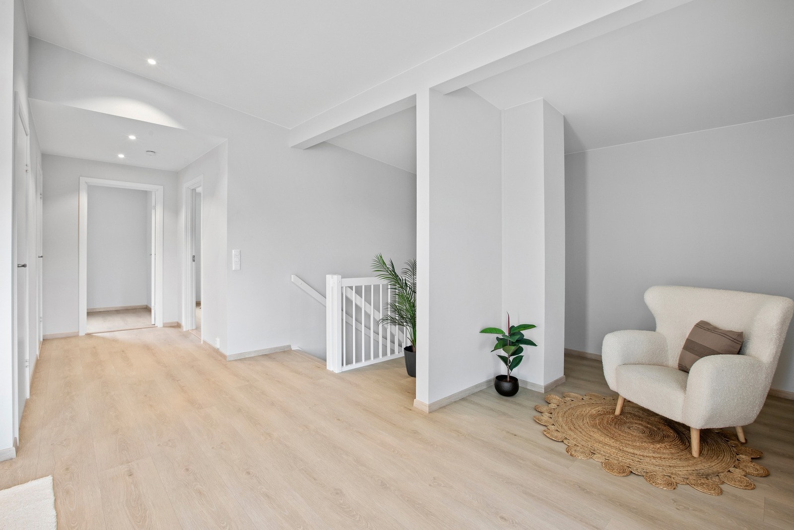 Stue og mellomgang i 2. etasje. Galleribilde