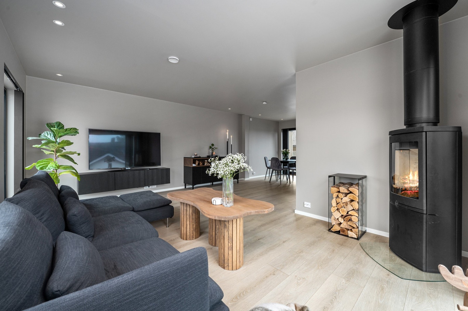 Med en fin plassering på enden av rekken får du rikelig med naturlig lysinnslipp. Galleribilde