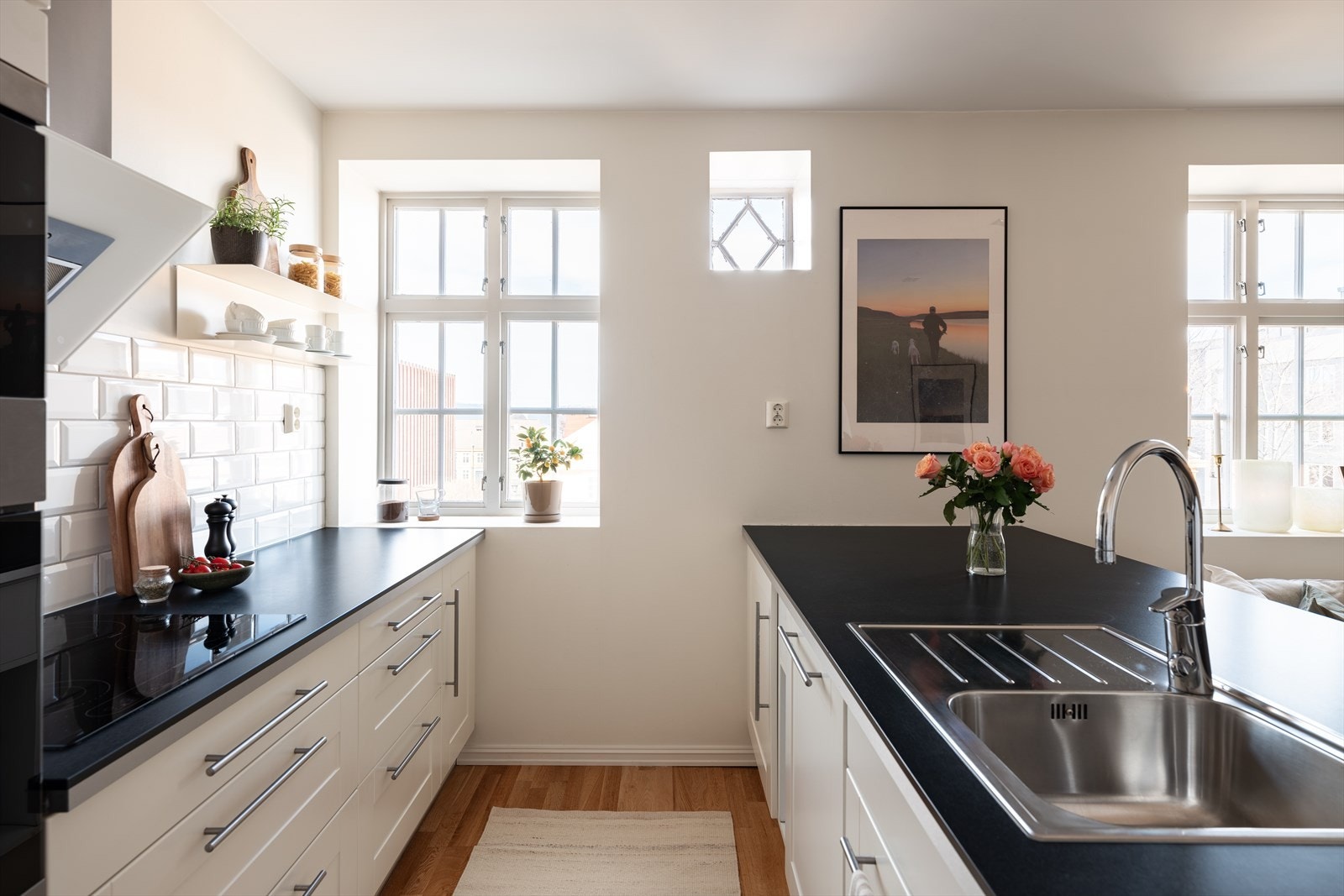 Kjøkkenet er vurdert til tilstandsgrad 1 av takstmann, og anses dermed å være i god stand. Galleribilde