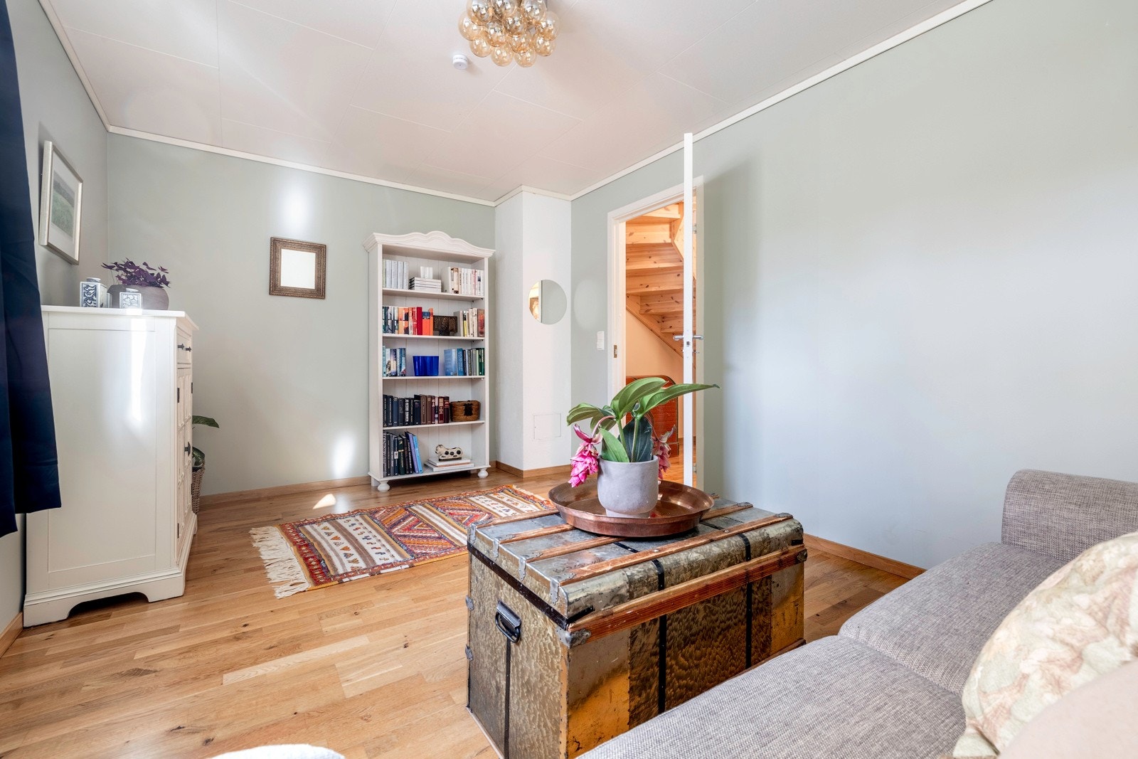 Kjellerstuen er utmerket hvis man ønsker å trekke seg tilbake for litt egentid med en god bok eller film. Galleribilde