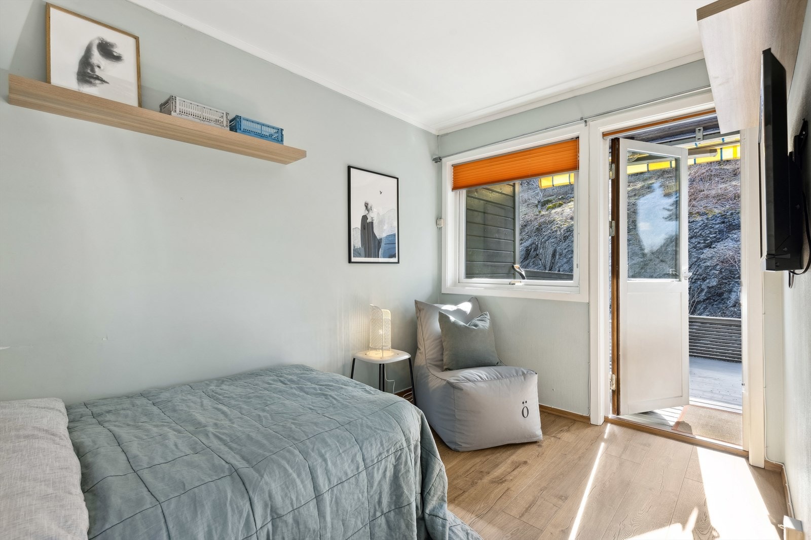 Soverom 3 med direkte utgang til terrasse. Galleribilde