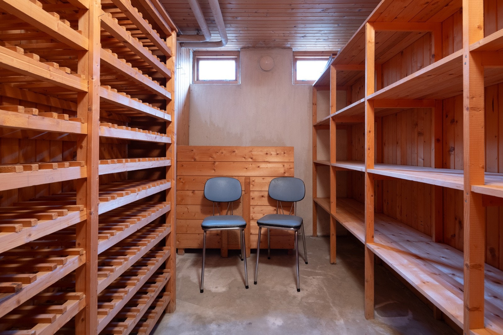 Vinkjeller. Galleribilde