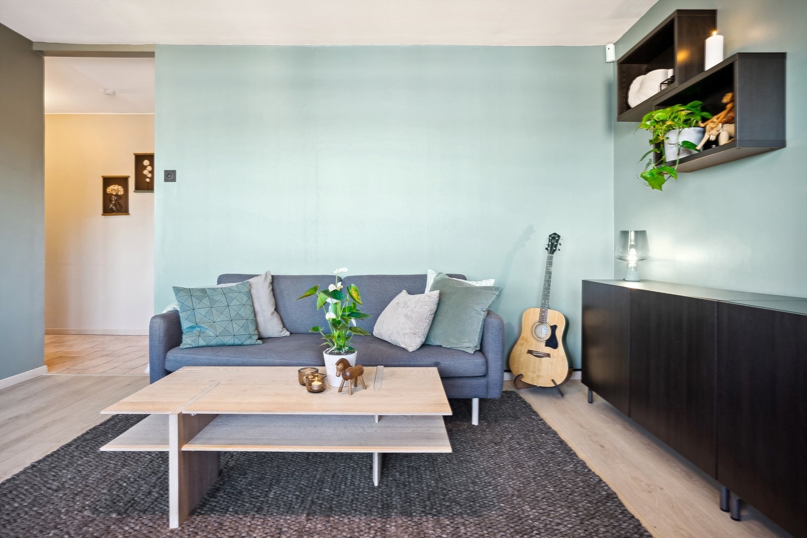 Lillo Terrasse Borettslag er et populært og veletablert borettslag med 264 andelsleiligheter fordelt på fire blokker. Galleribilde