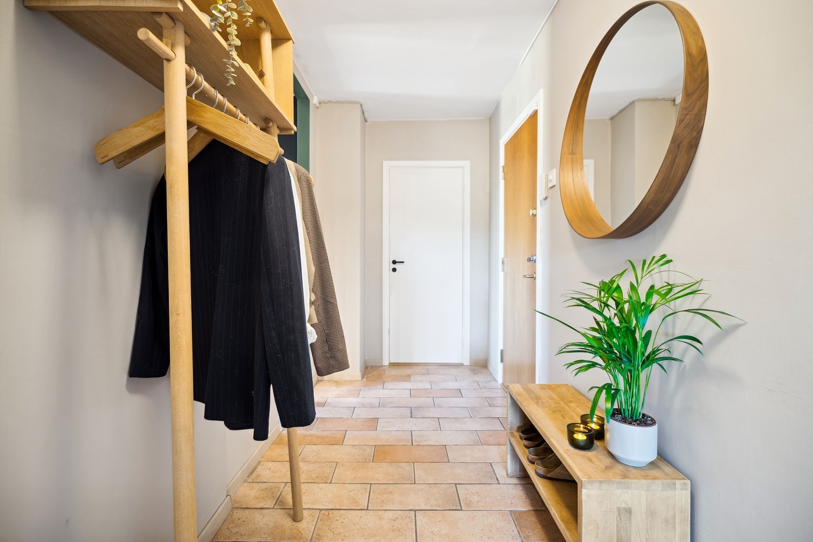 Dør-calling system gjør det enkelt å slippe inn gjester fra bakkeplan. Galleribilde