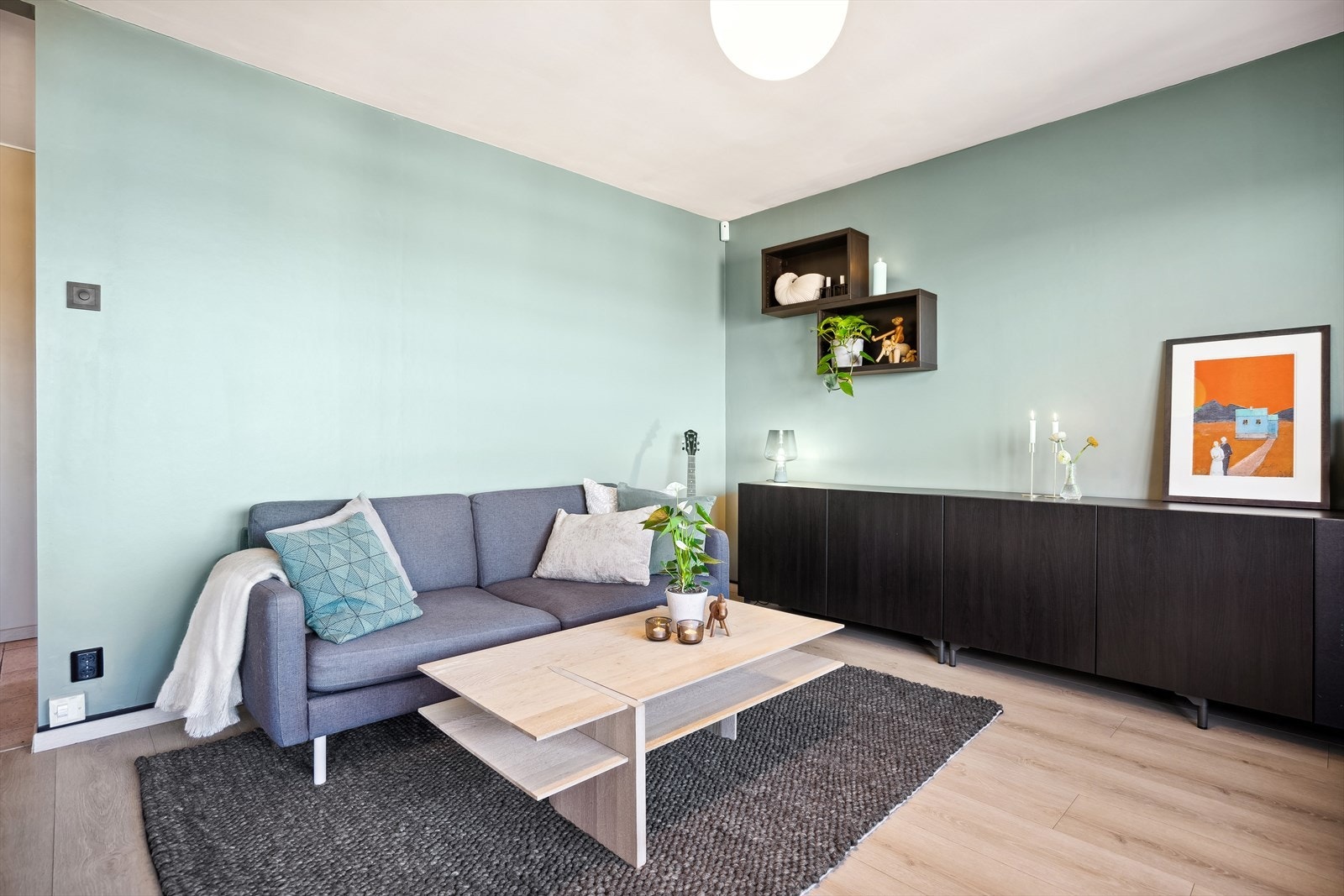 Leiligheten disponerer to boder i kjeller på henholdsvis på ca. 3 kvm og ca. 2 kvm. Galleribilde