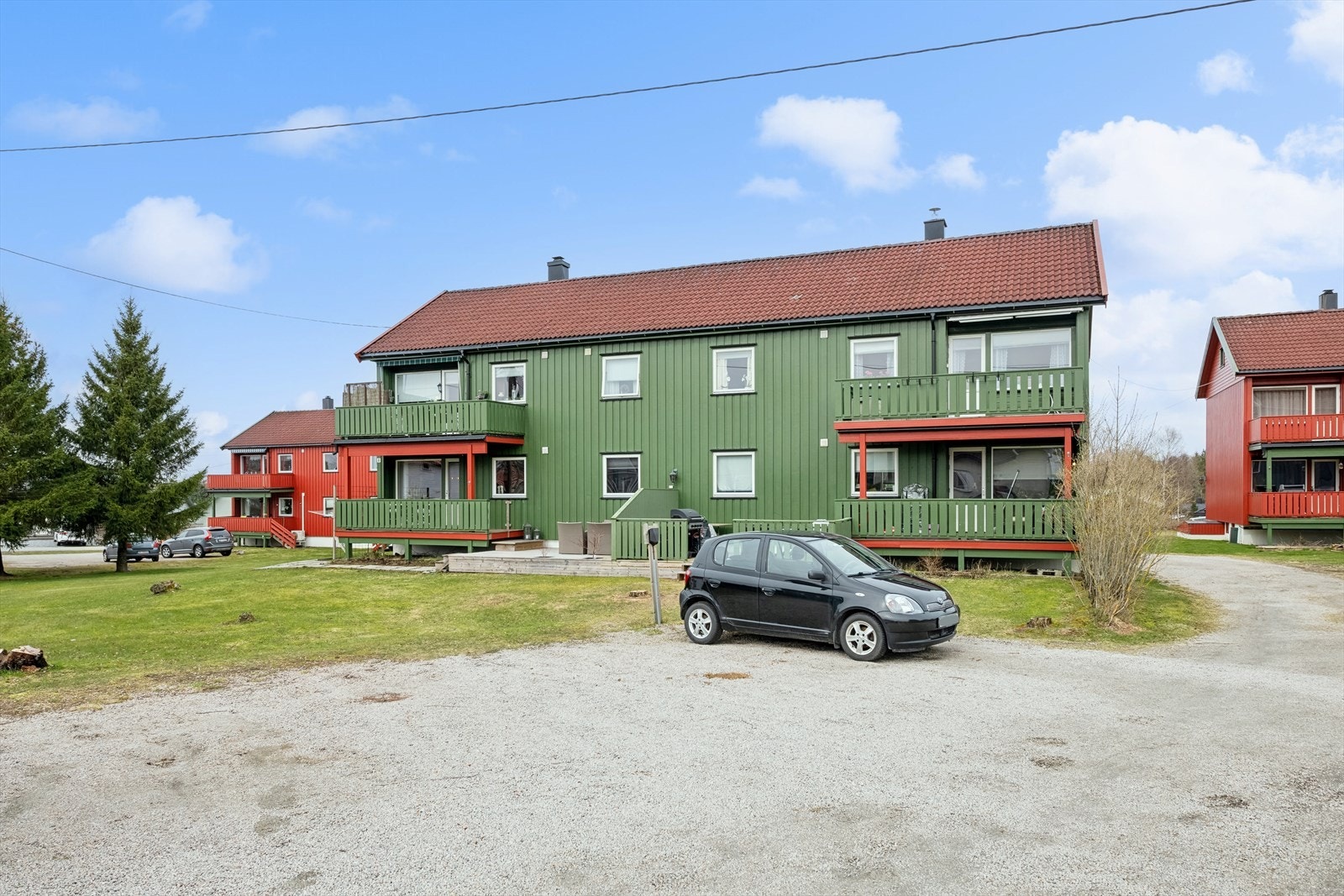 Det medfølger en egen parkeringsplass utenfor. Galleribilde