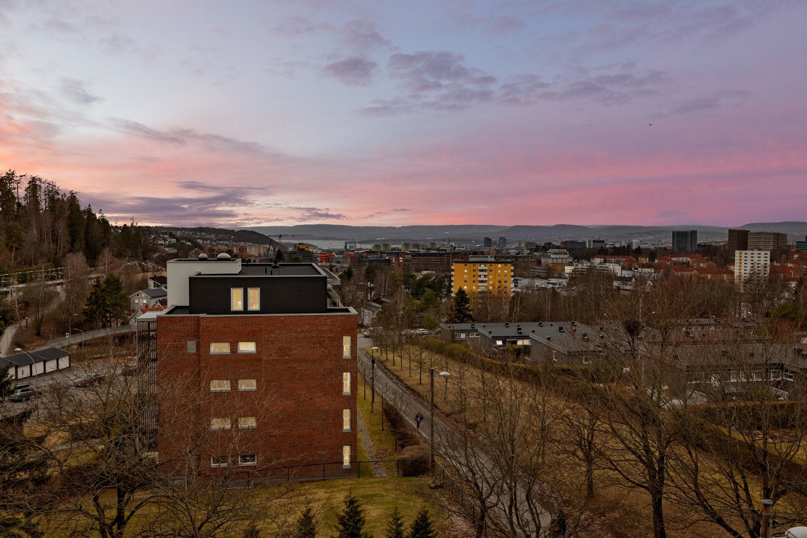 Kveldsutsikt Galleribilde