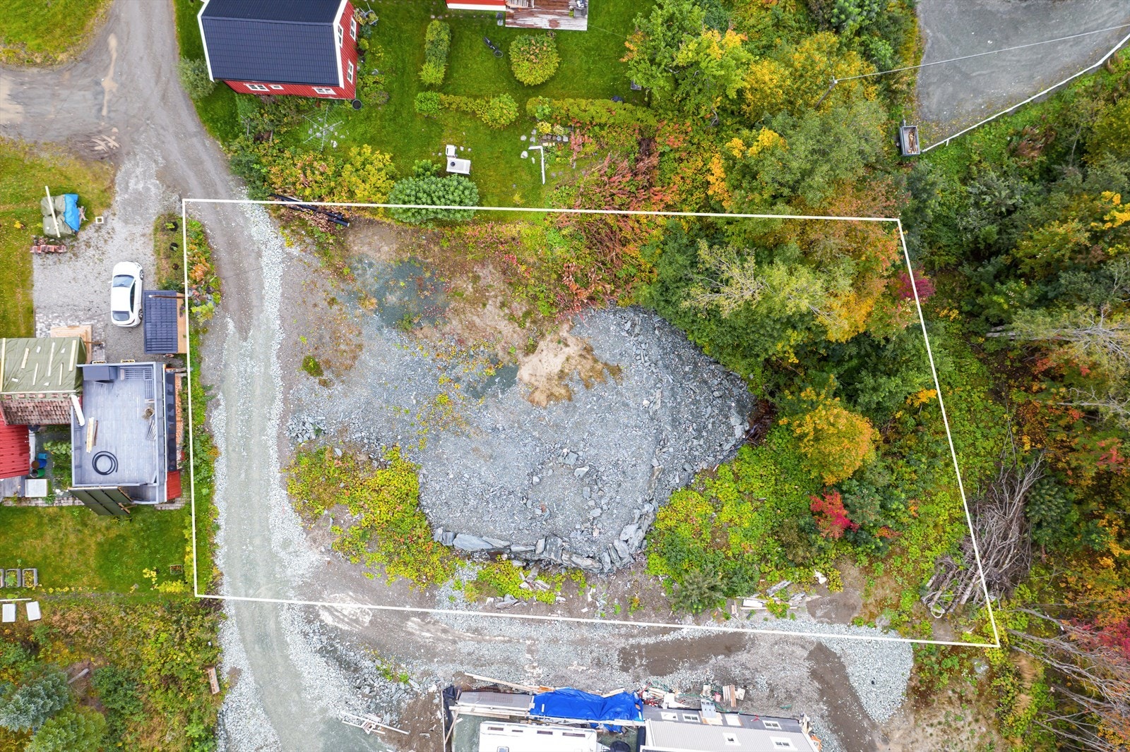 Tomten befinner seg i en blindgate, så her vil man bo uten noen form for gjennomgangstrafikk Galleribilde