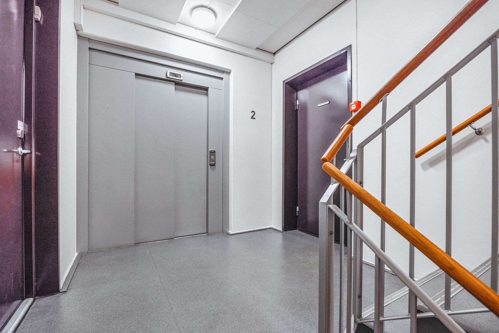 Heisadkomst til 2. etasje Galleribilde