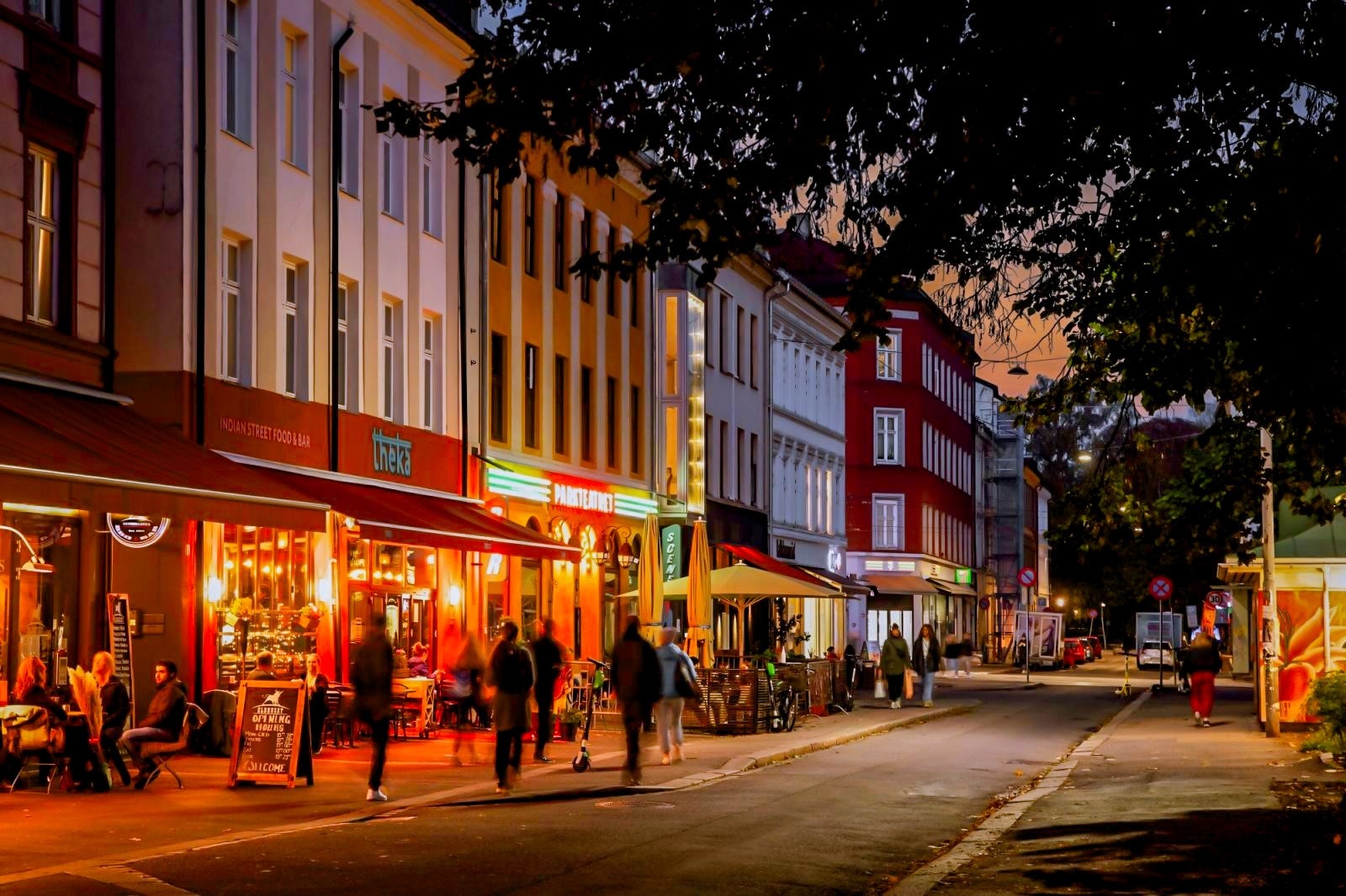 Nærområde: Kort vei til flere populære serveringssteder Galleribilde