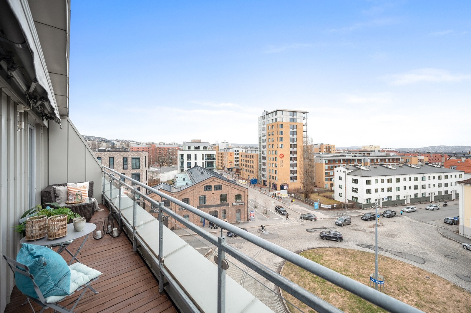 Er du glad i sol da? Da er denne leiligheten for deg! Galleribilde