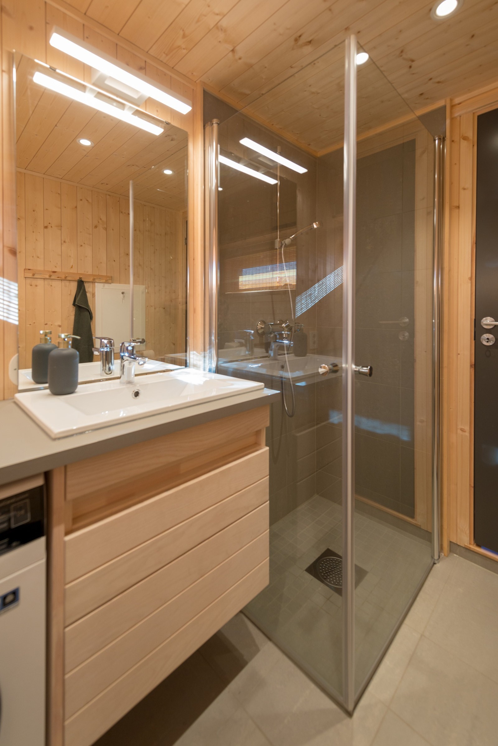 På baderommet er det vaskemaskin. Denne følger med hytta. Galleribilde