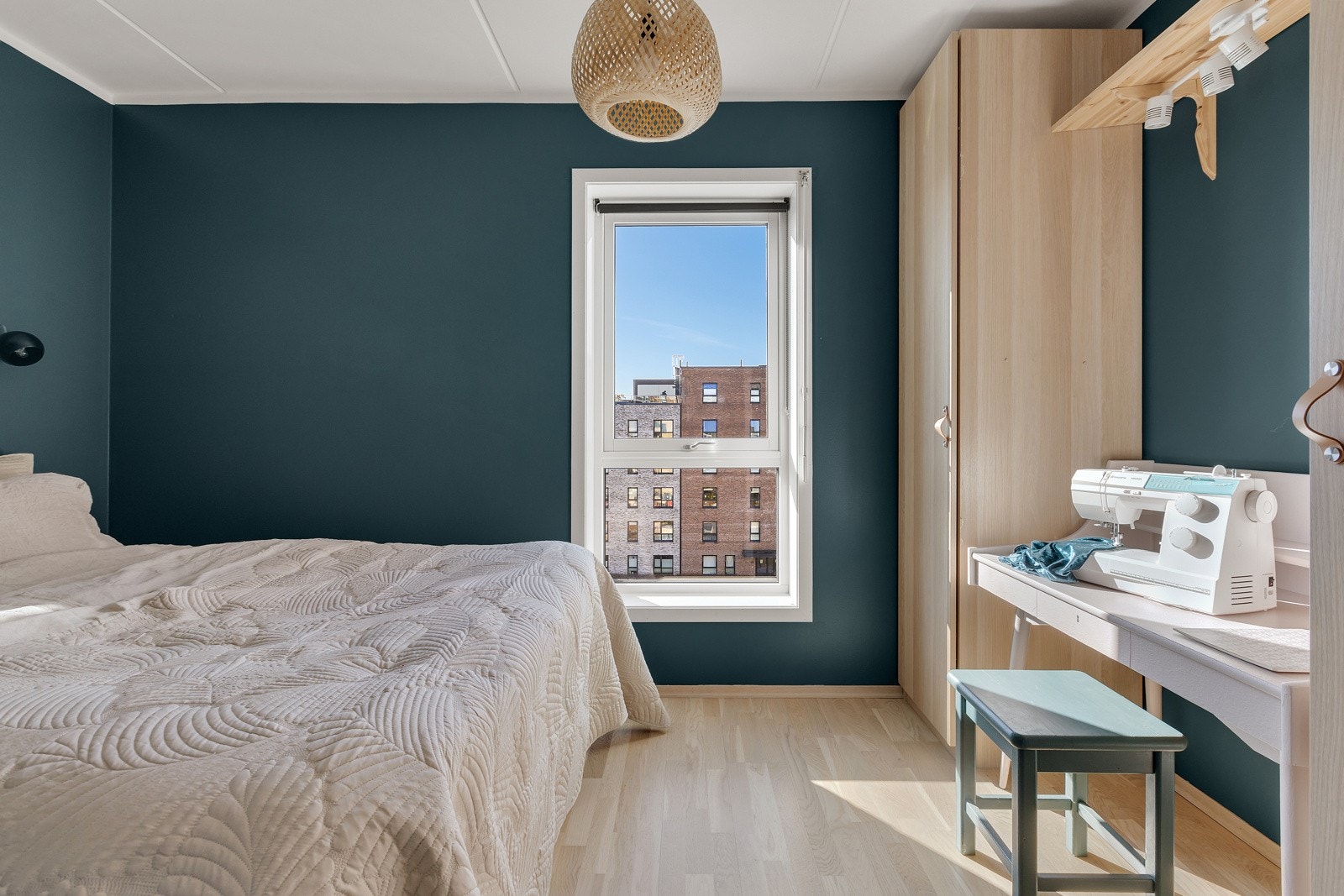 Dempet og behagelig soverom uten innsyn. Galleribilde