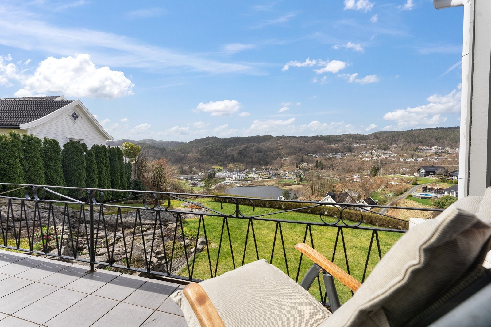 Nydelig utsikt og gode solforhold. Galleribilde