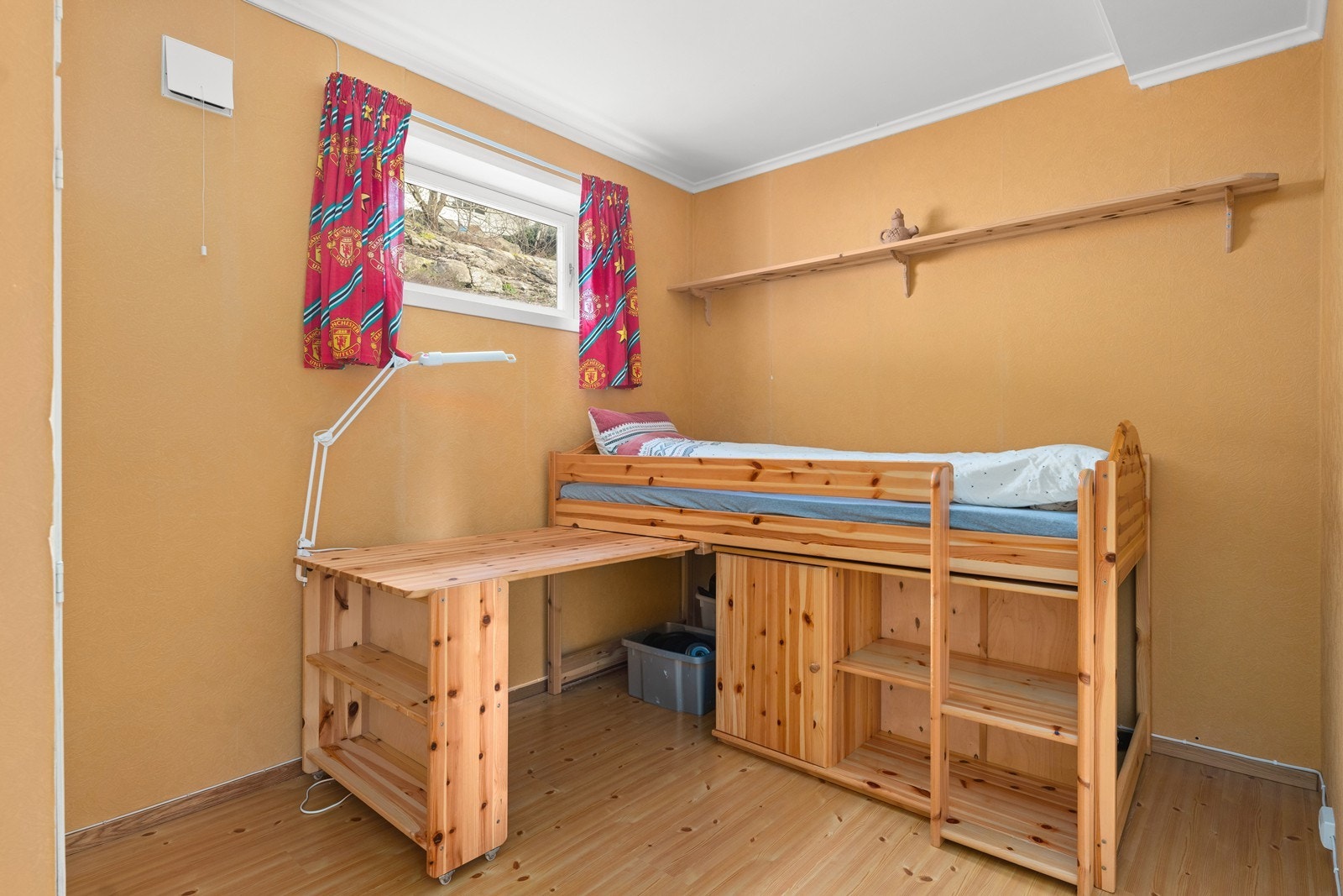 Arbeidsrom/ kontor. Galleribilde