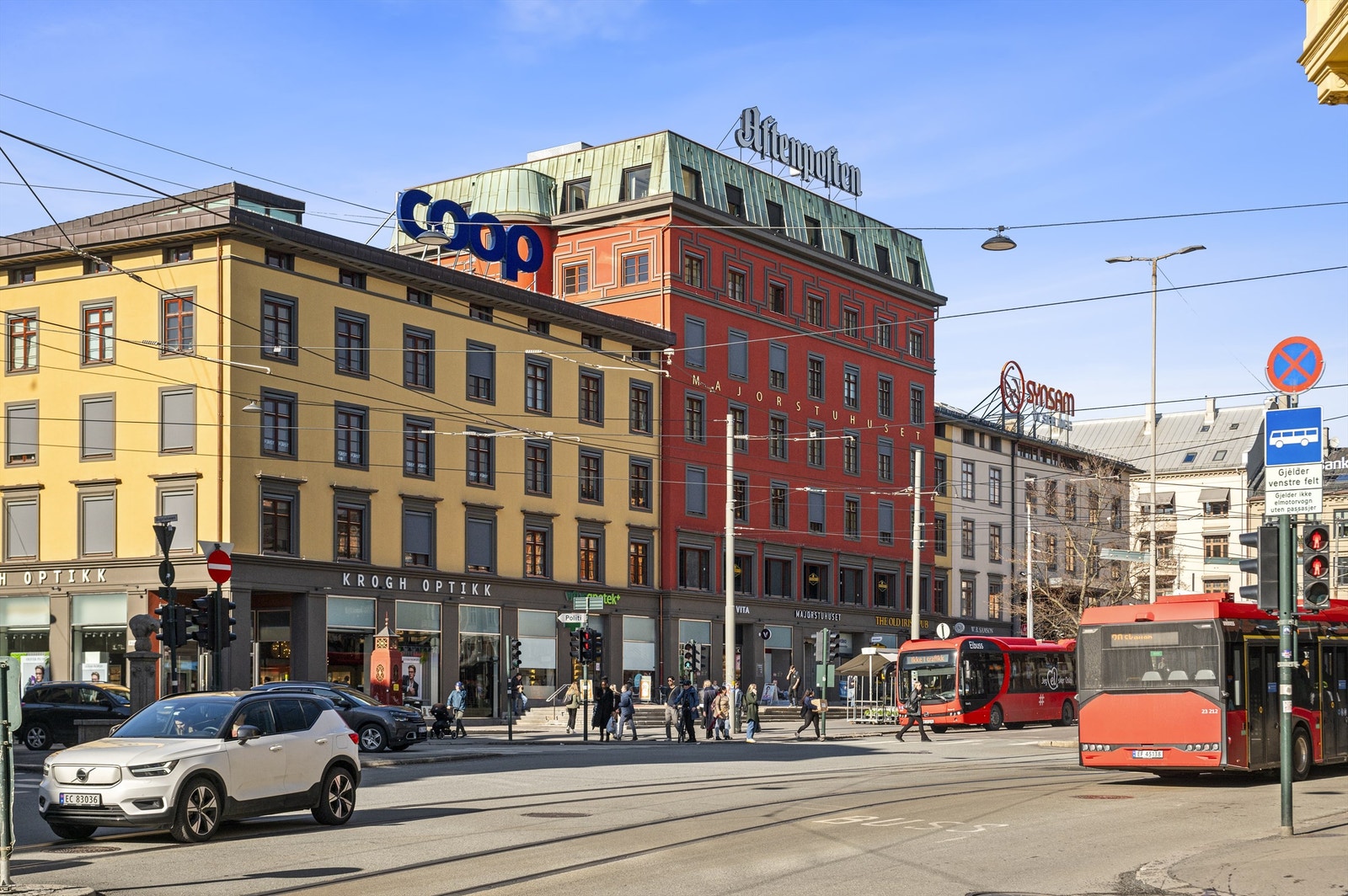 Sentral beliggenhet på populære Majorstuen. Majorstuen er et av Oslos mest etterspurte nabolag med umiddelbar nærhet til alt av det byen har å tilby. Galleribilde