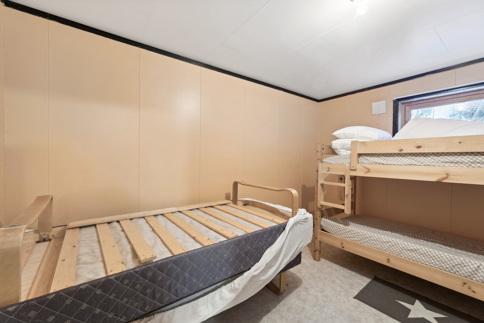 Bod som i dag er innredet som soverom Galleribilde