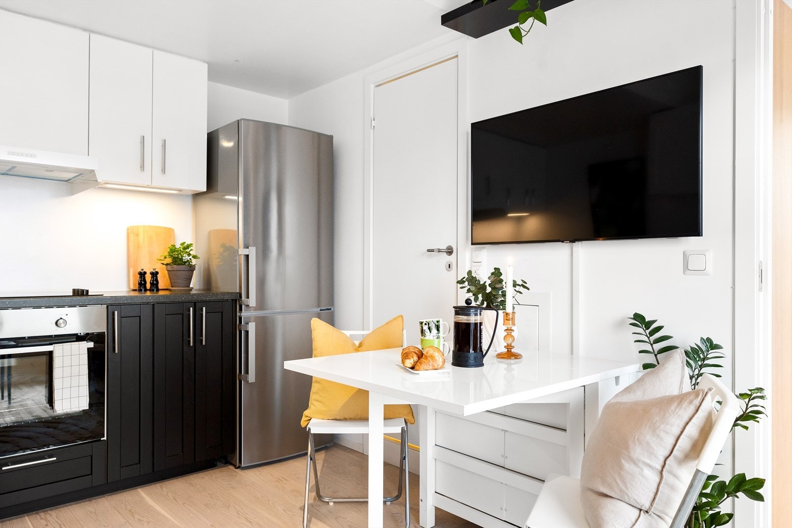 Det ble byttet kjøkkenvifte, høsten 2023. Arbeid utført av Norsk Ventilasjonsrenhold AS. Galleribilde