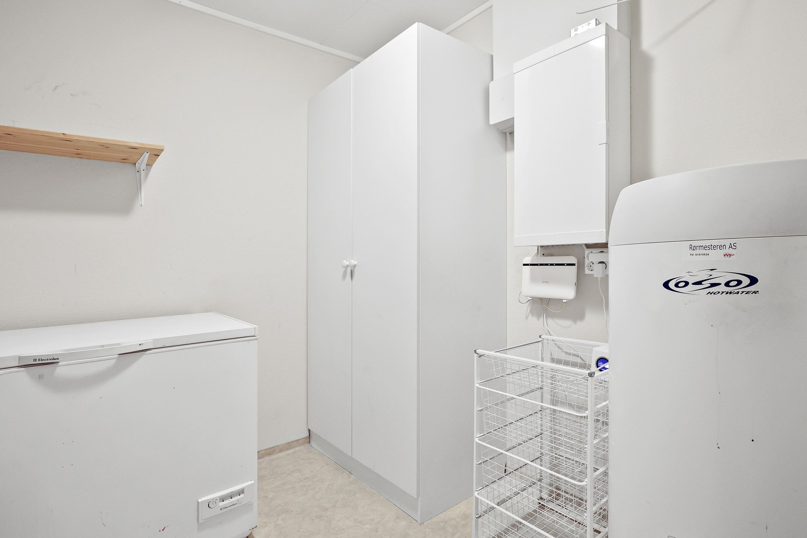 Leiligheten har en bod med god plass til oppbevaring Galleribilde