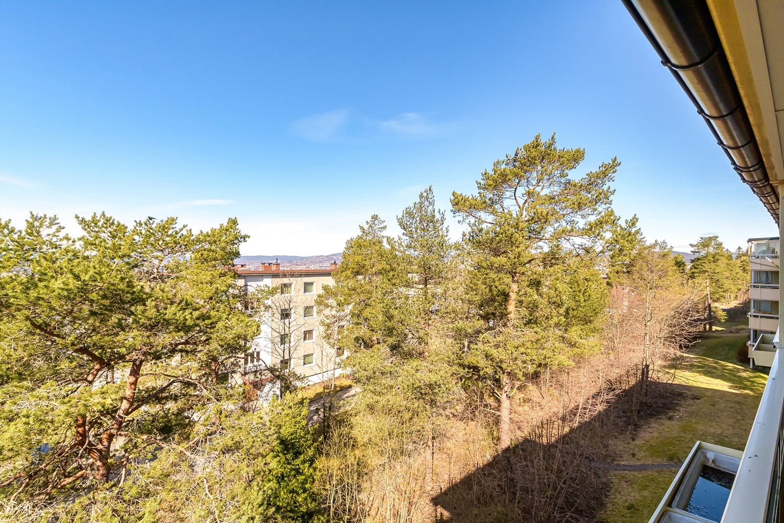 Utsikt retning Holmenkollen Galleribilde