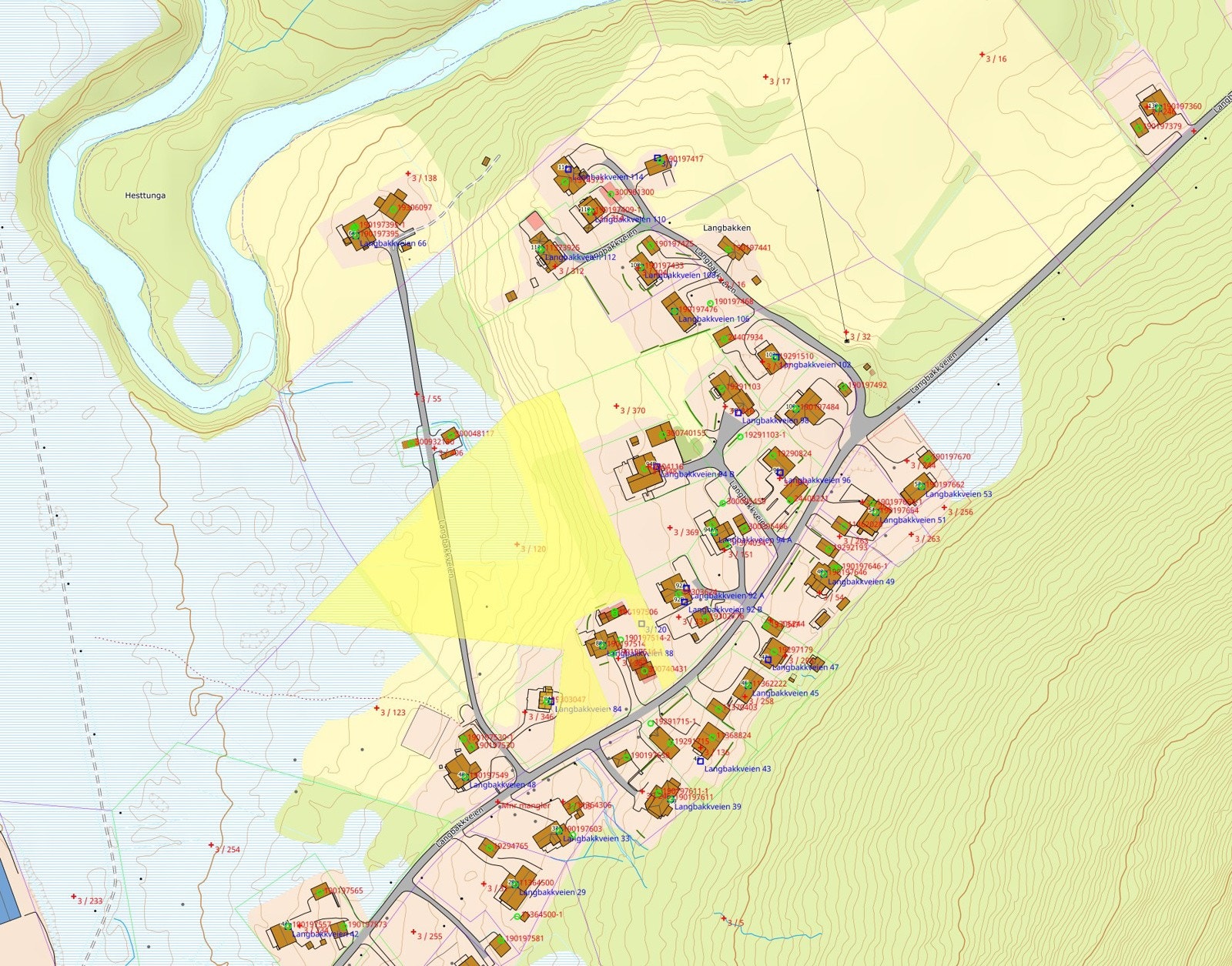 Kart med oppmerket tomt. Trekant mellom gbnr 3/346 og 3/357 vil bli fradelt og medfølger ikke. Galleribilde