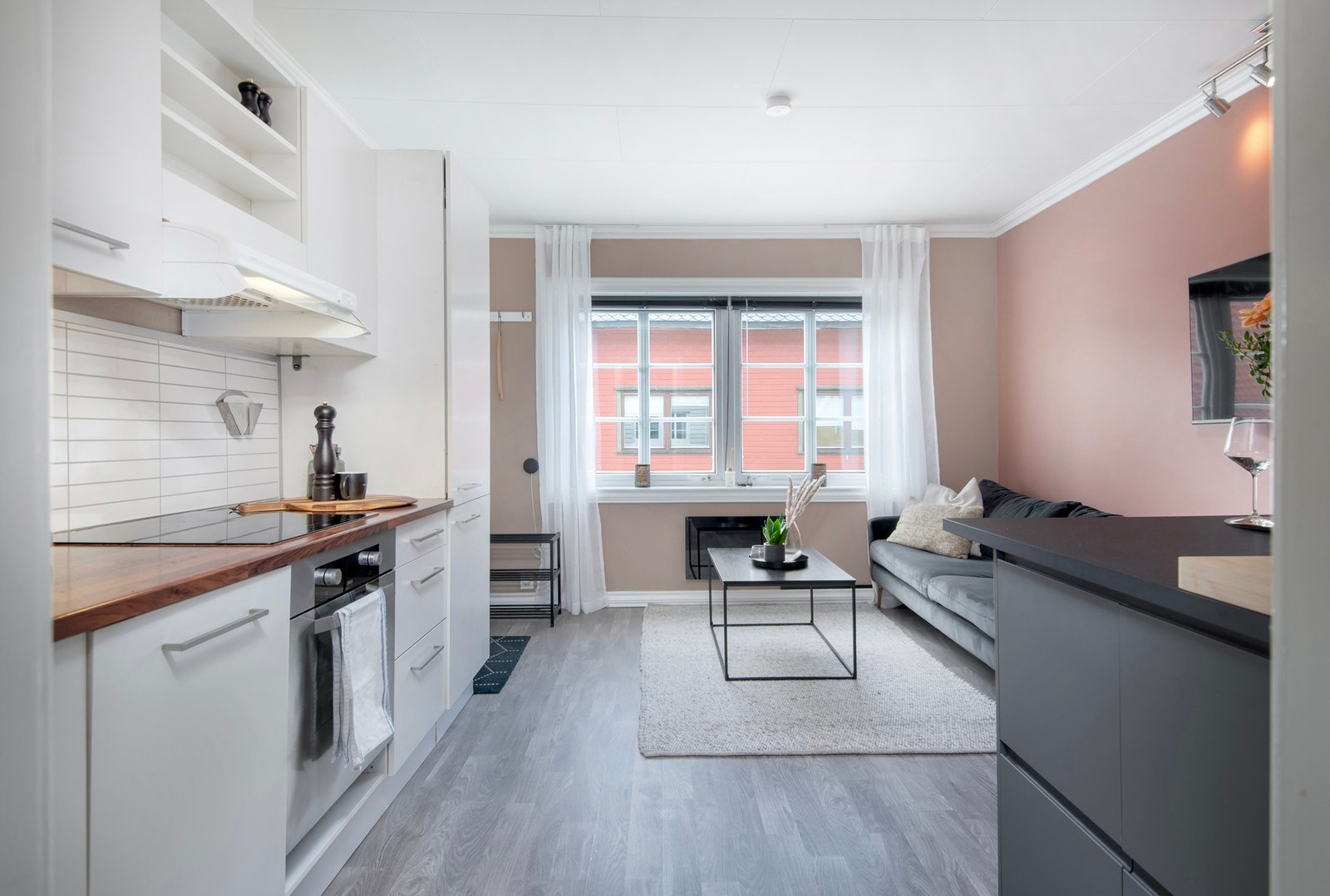 EiendomsMegler 1 v/ Sunniva Østigård har gleden av å presentere Borgundvegen 51 A! Galleribilde