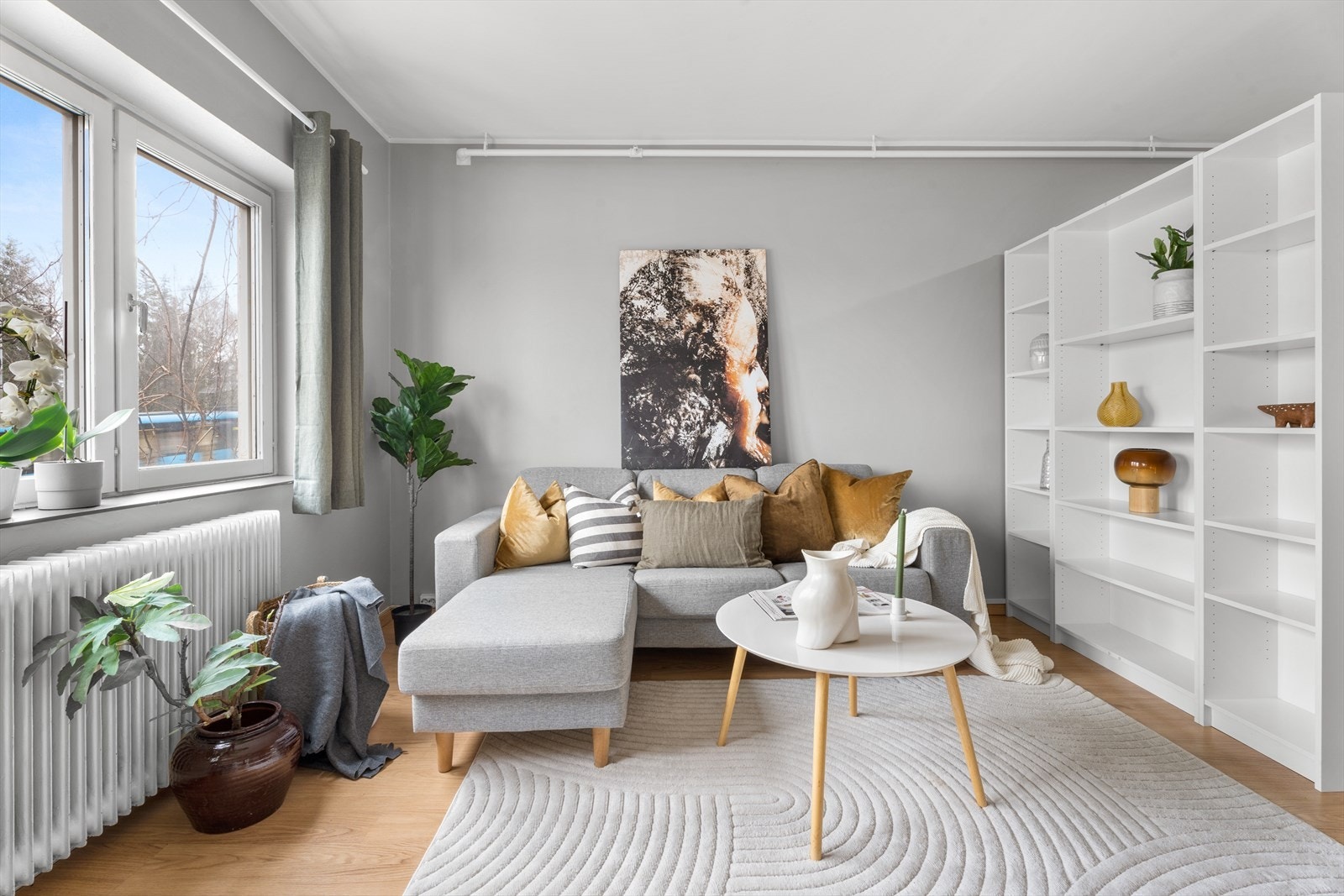 Leiligheten ligger i byggets 1.etasje og har en fin standard. Galleribilde