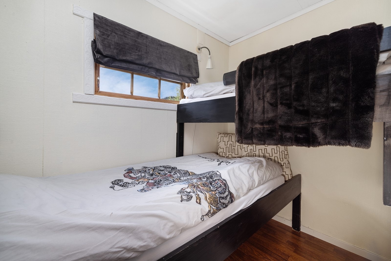 Soverom nr. 2. Galleribilde