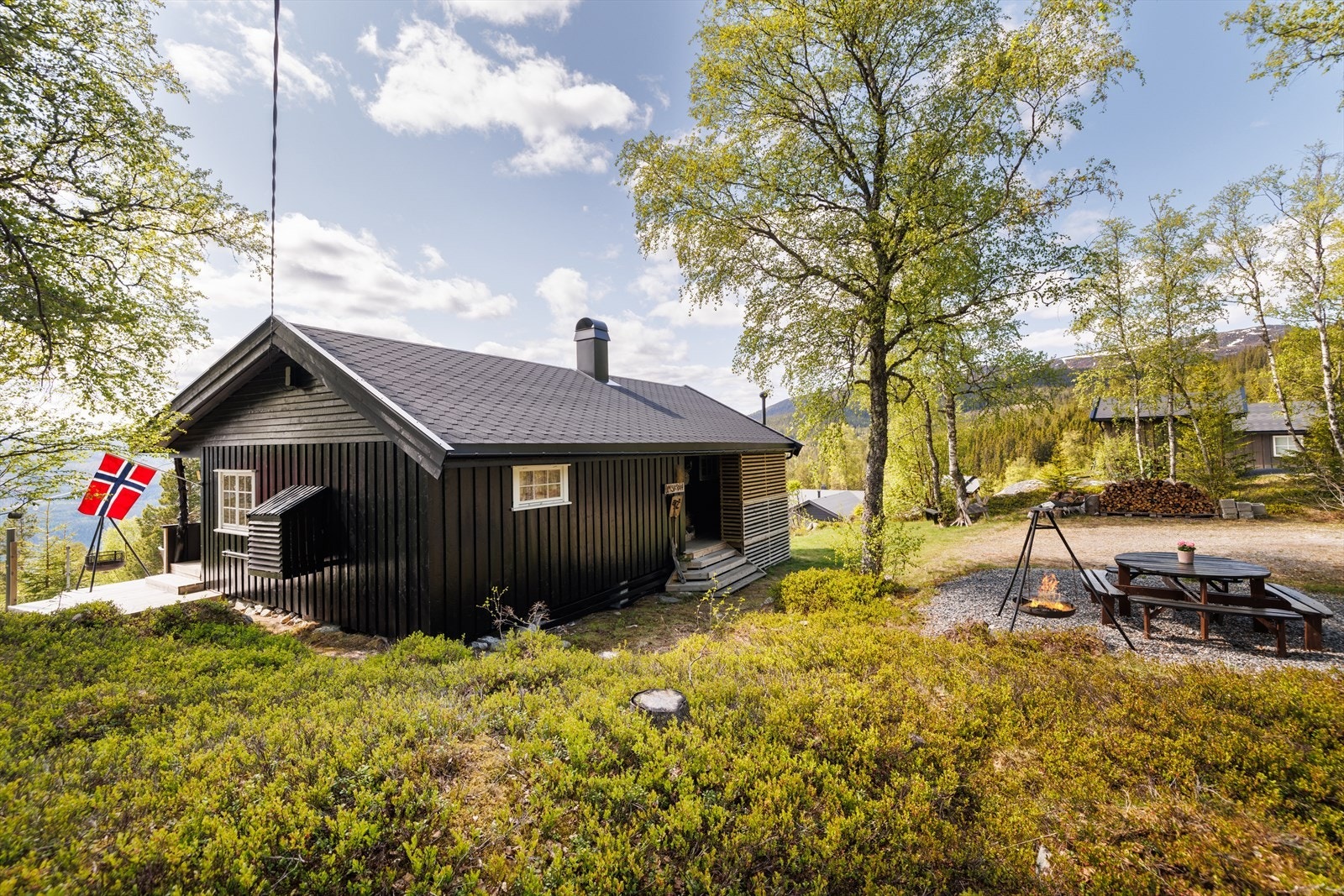Hytta har en lun god atmosfære. Galleribilde