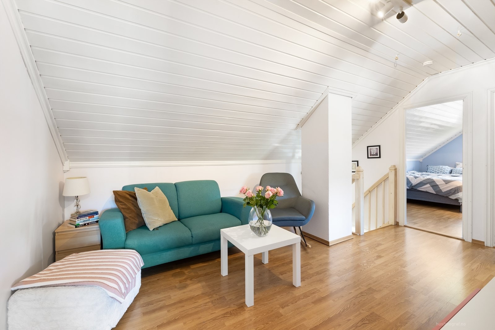 Lyse trivelige overflater. Galleribilde