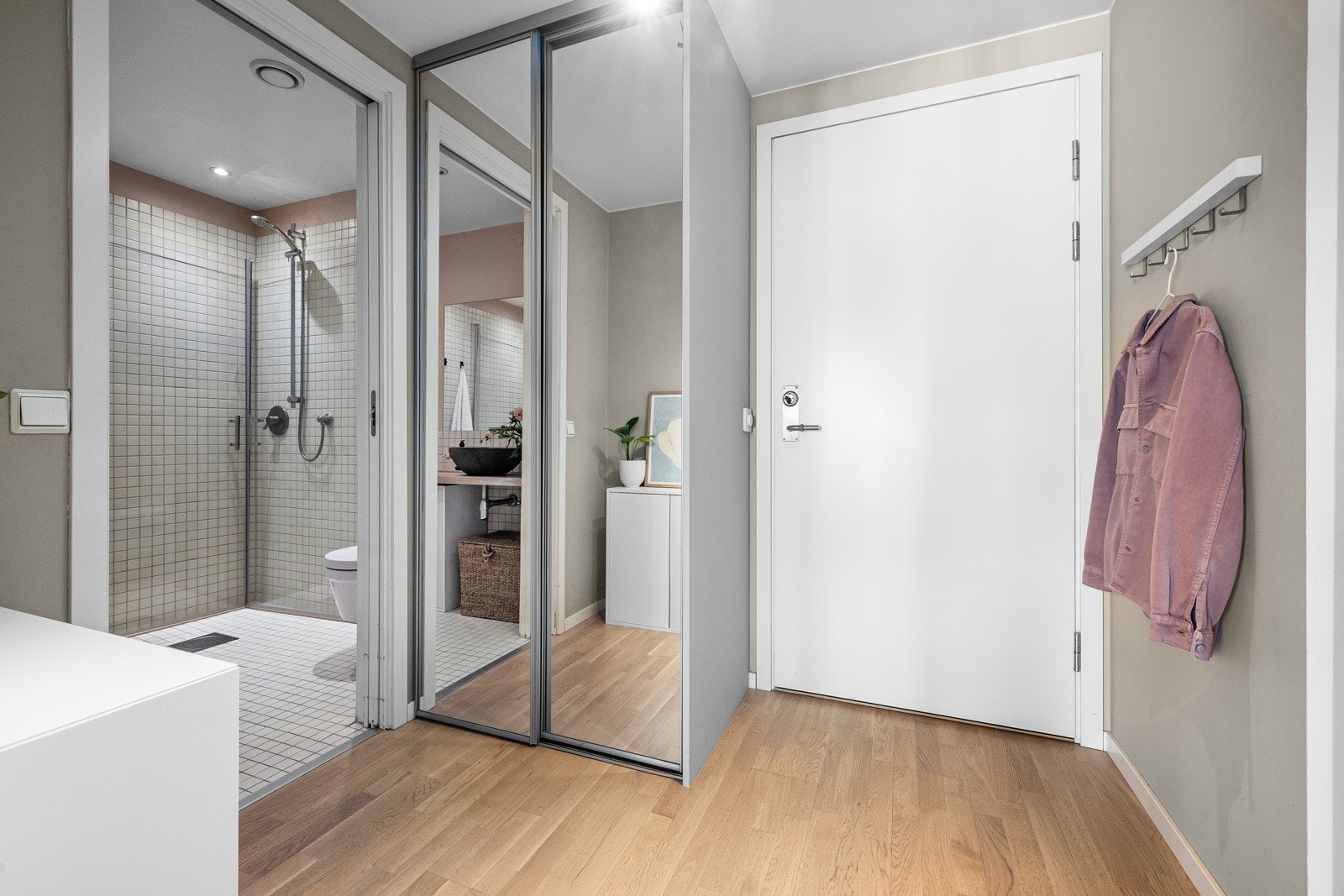 Vi ønsker deg velkommen til en hyggelig visning! Galleribilde