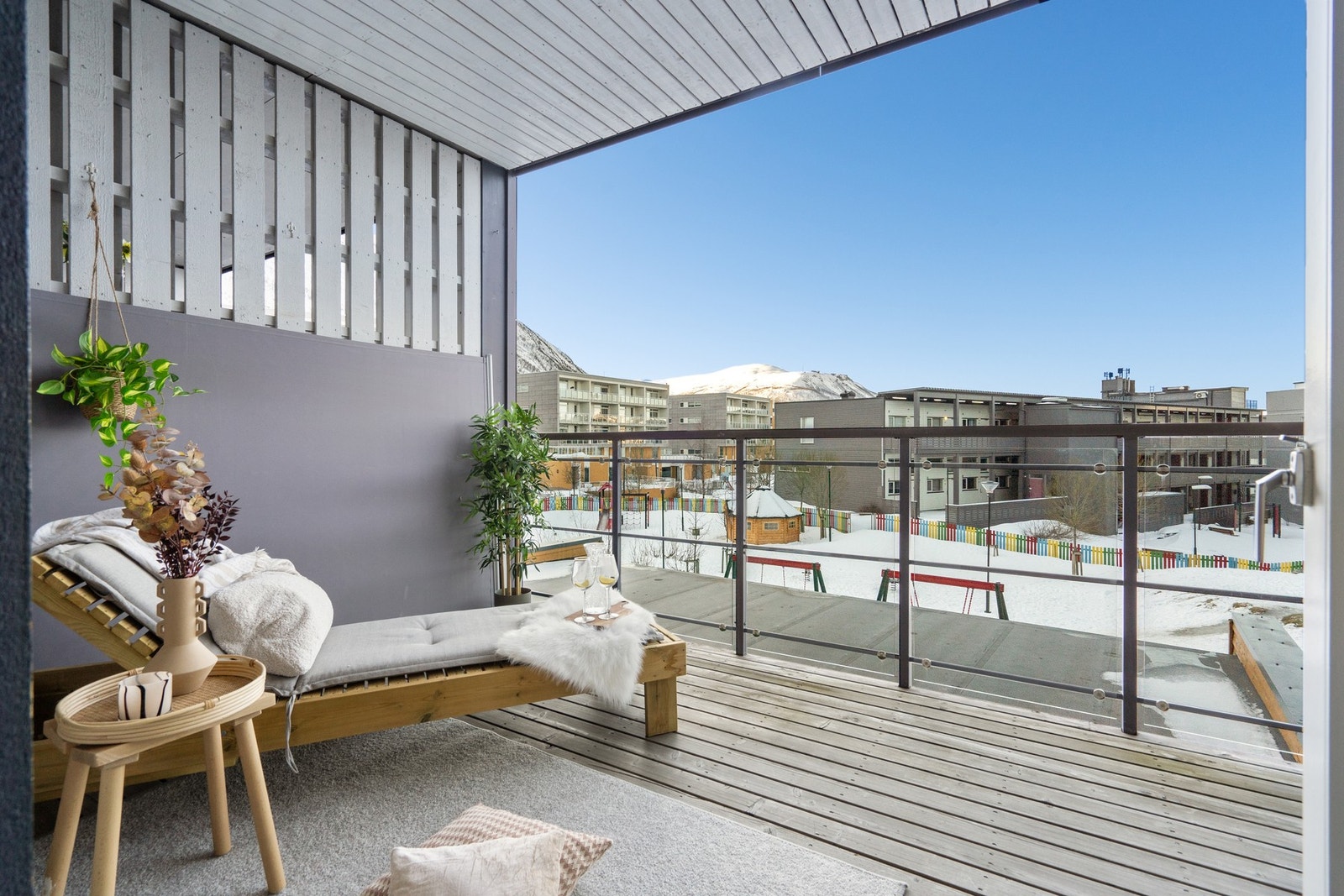 Her har du sol fra morgenen til ettermiddagen Galleribilde