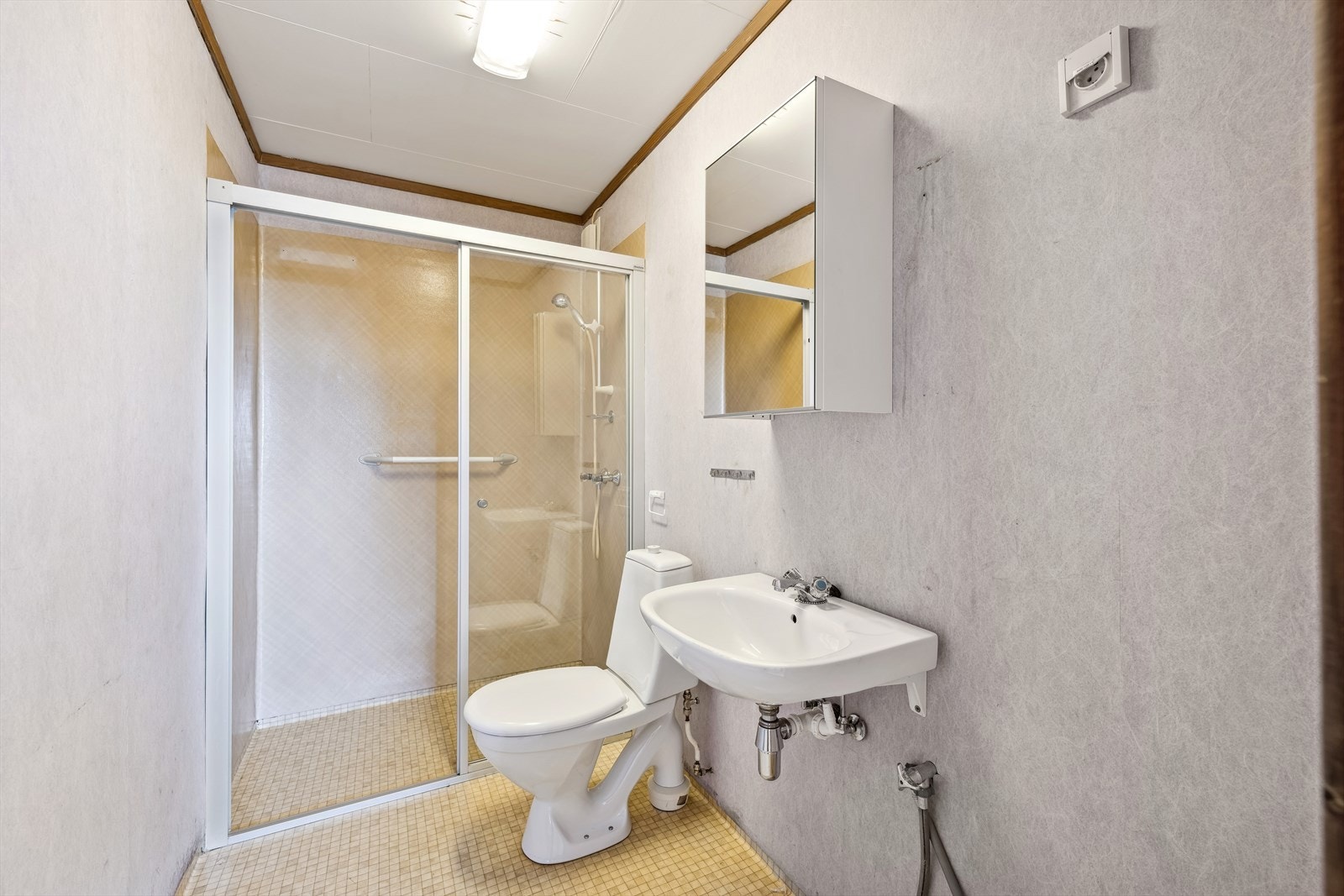 Hybel: Bad Galleribilde