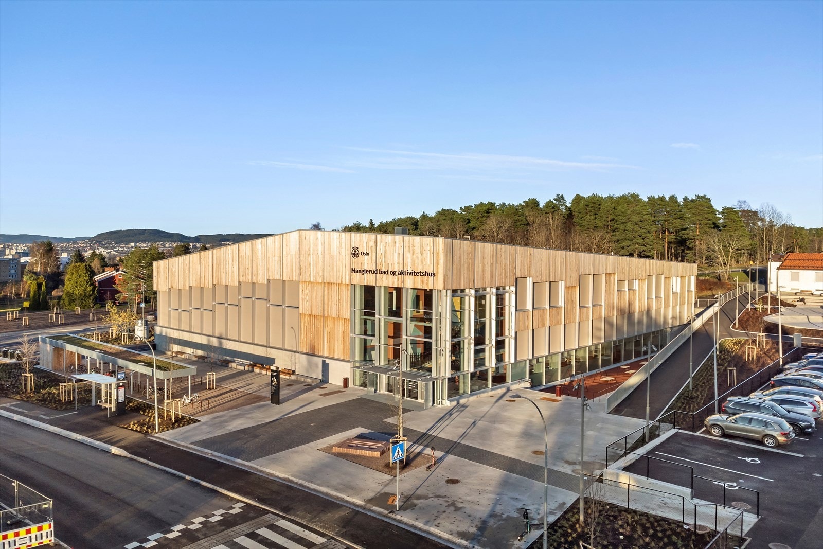 Manglerud bad og samfunnshus har nylig åpnet på Manglerudd Galleribilde