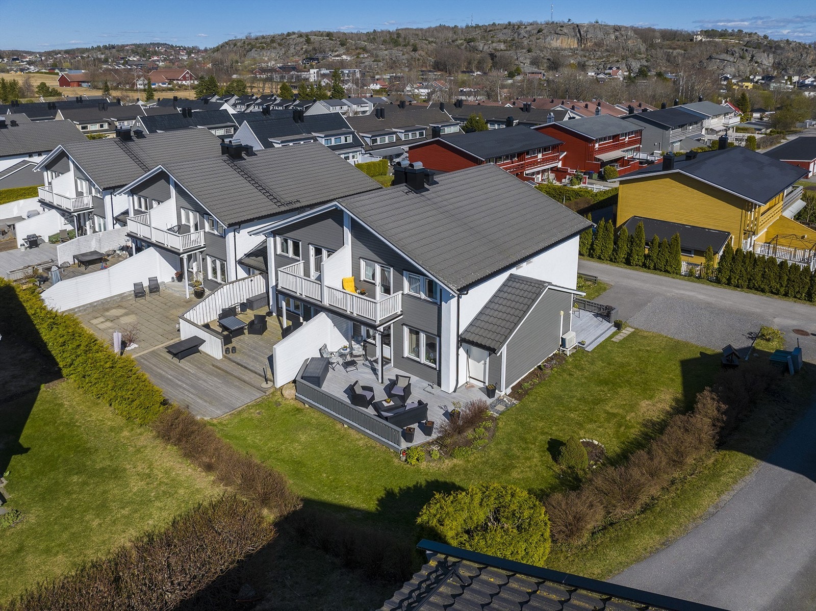 Boligen ligger i enden og her er ingen gjennomgangstrafikk Galleribilde