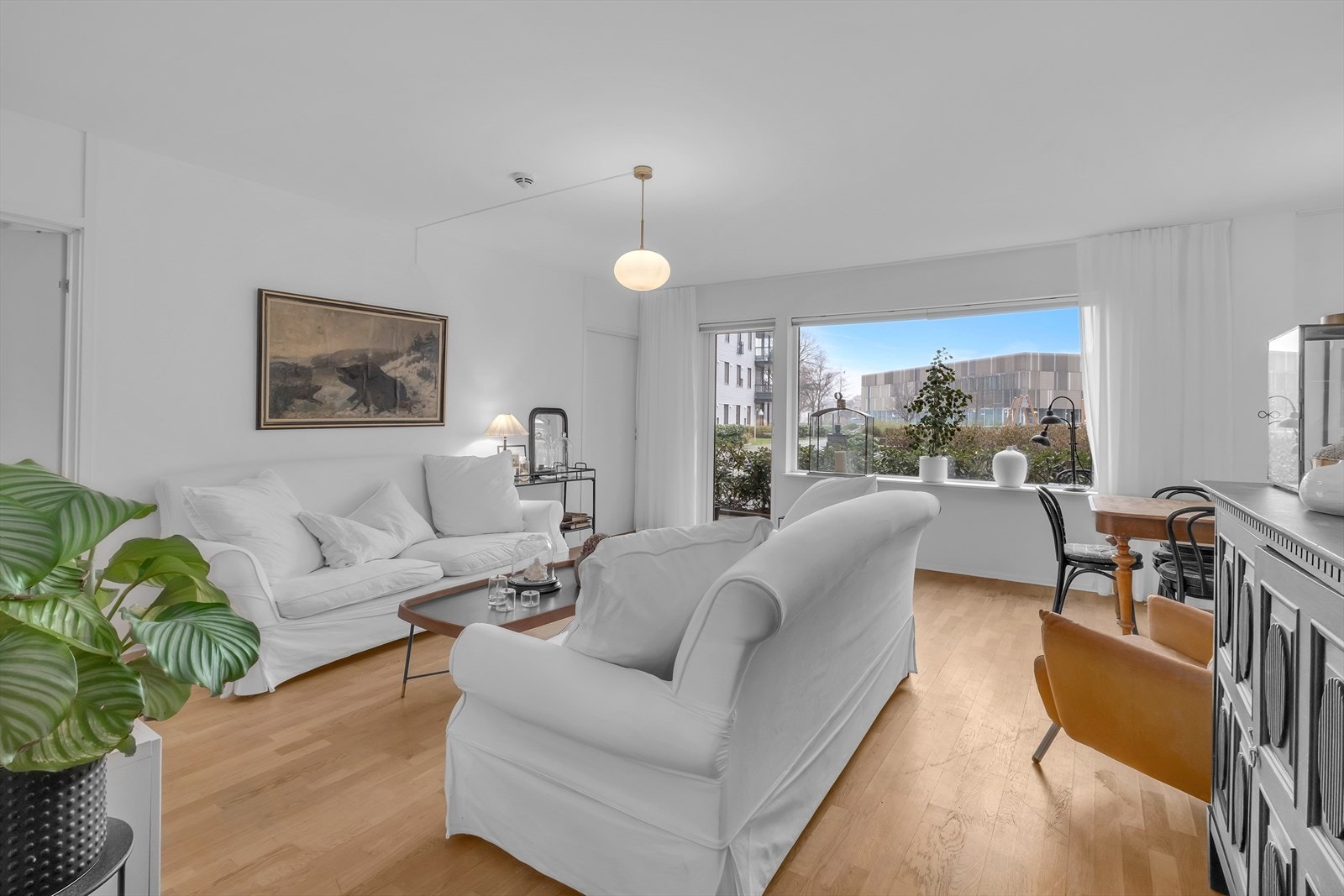 Stuen har utgang til balkong Galleribilde