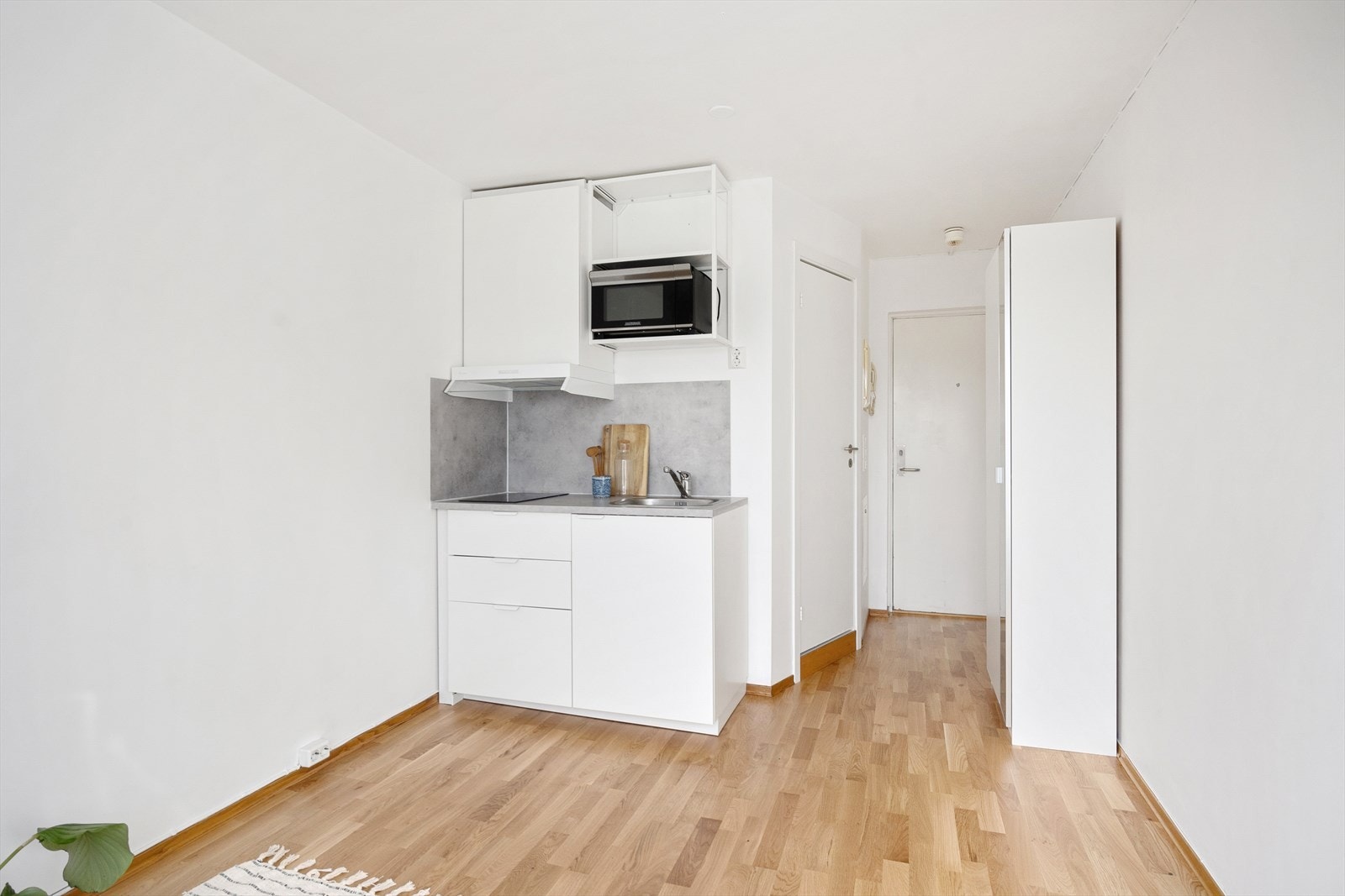 Moderne kjøkken fra IKEA. Galleribilde