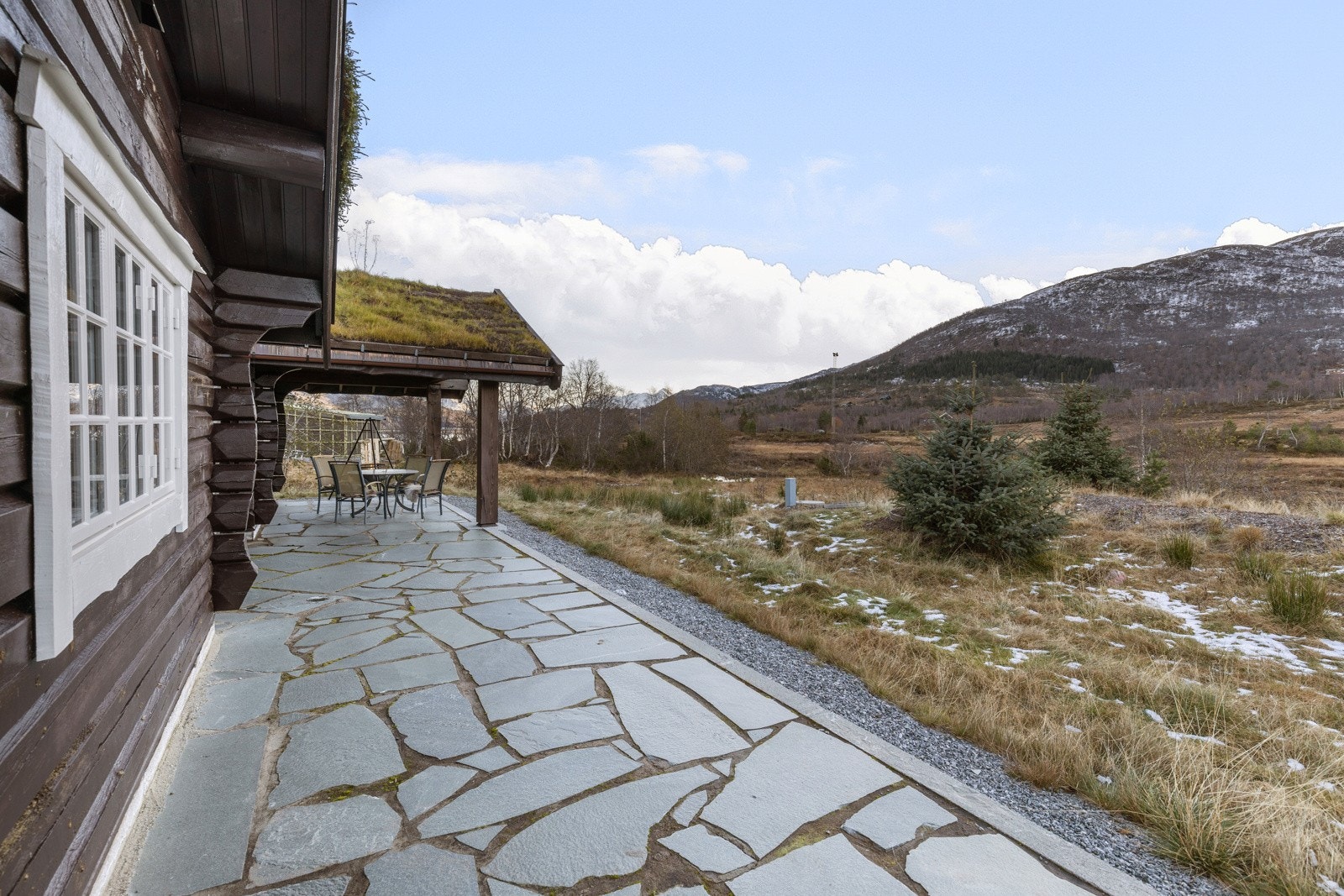 Her er det både gode solforhold og en fantastisk utsikt Galleribilde