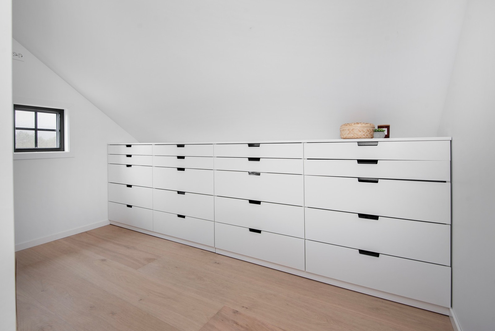 Her er det plass til mye oppbevaring. Galleribilde