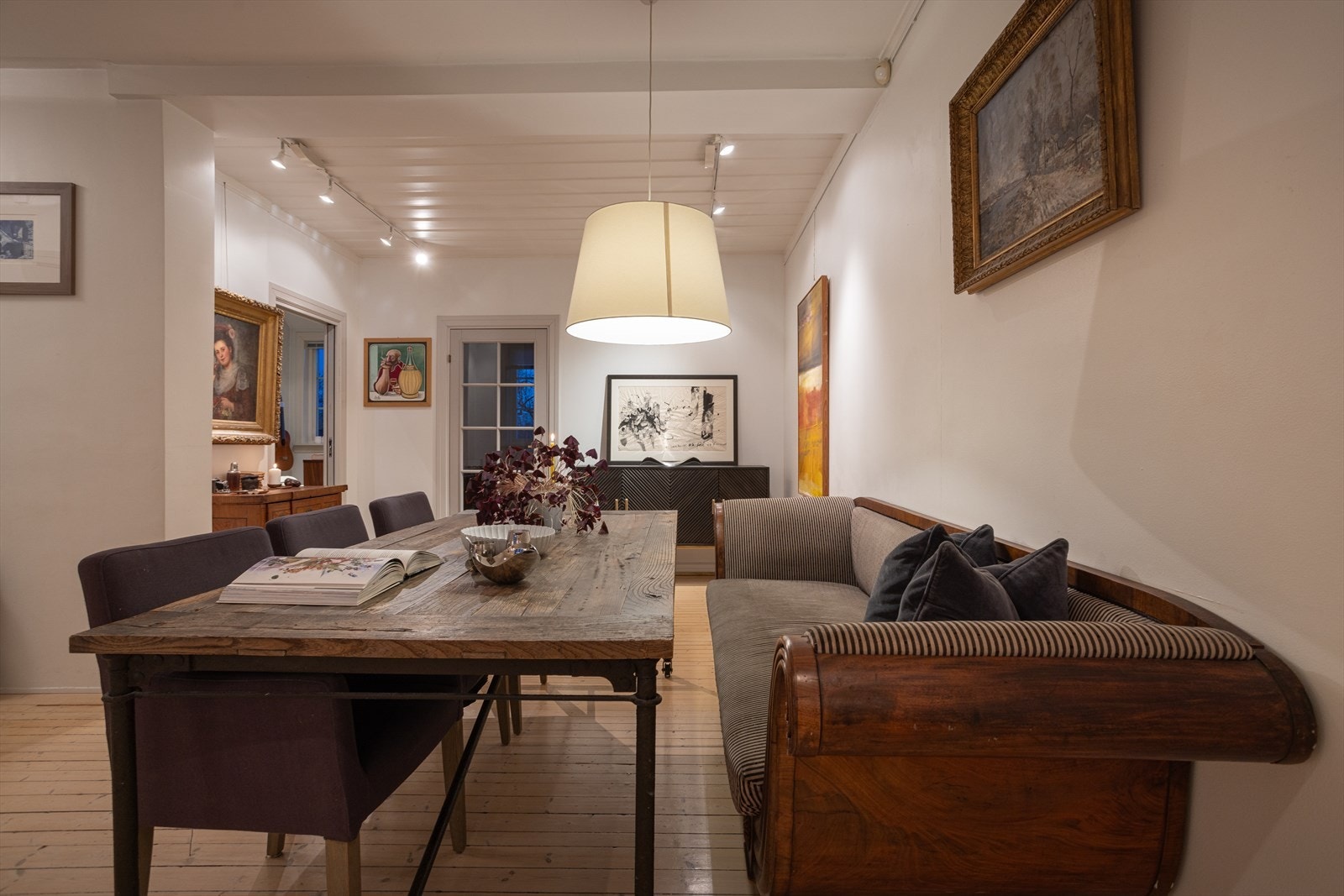 Kveldsstemning. Galleribilde