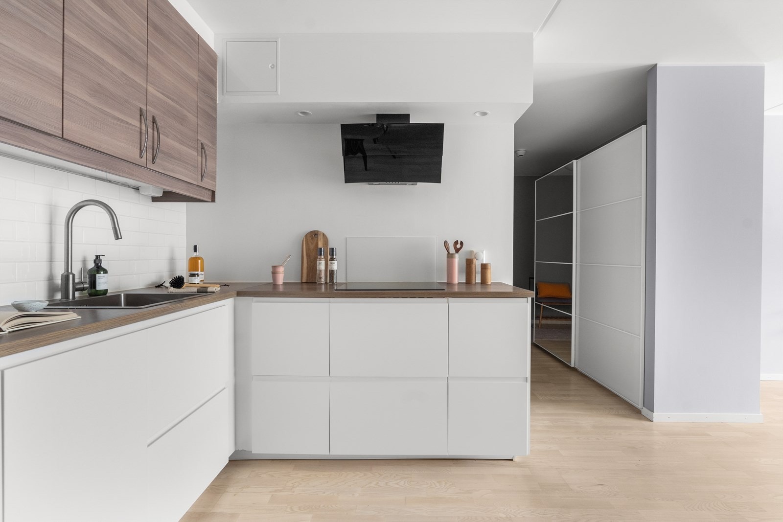 Moderne IKEA-kjøkken fra 2016. Galleribilde