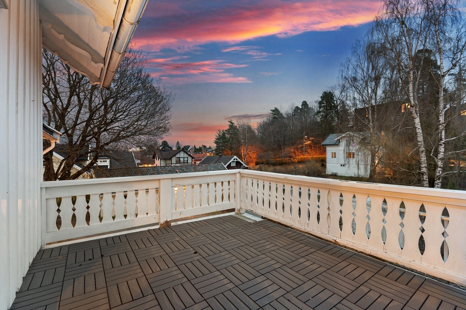 Fra loftstuen er det utgang til terrasse Galleribilde