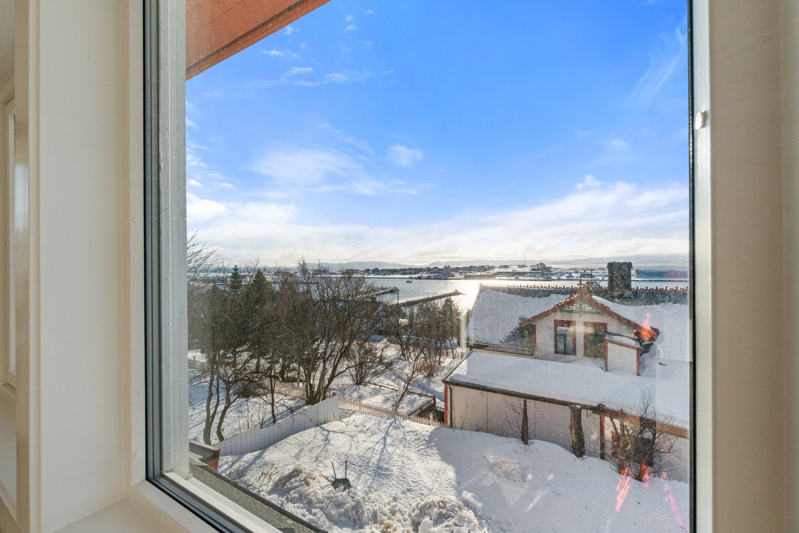 Fantastisk utsikt fra loftstuen. Galleribilde